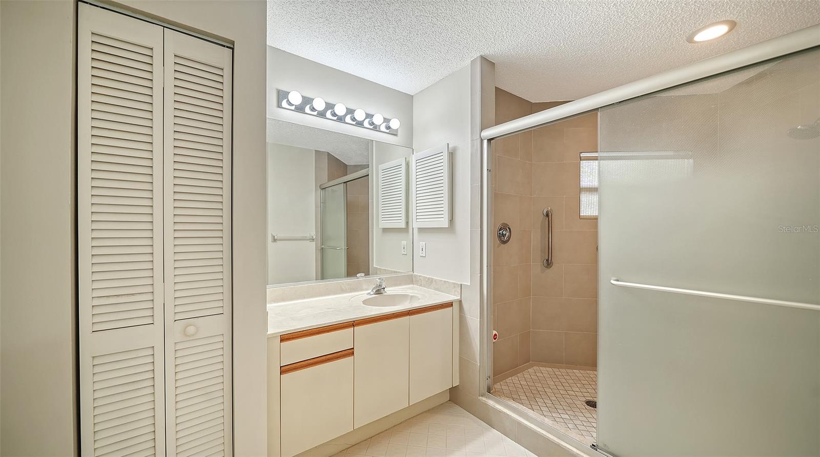 1638 STARLING DR #105 — photo 31