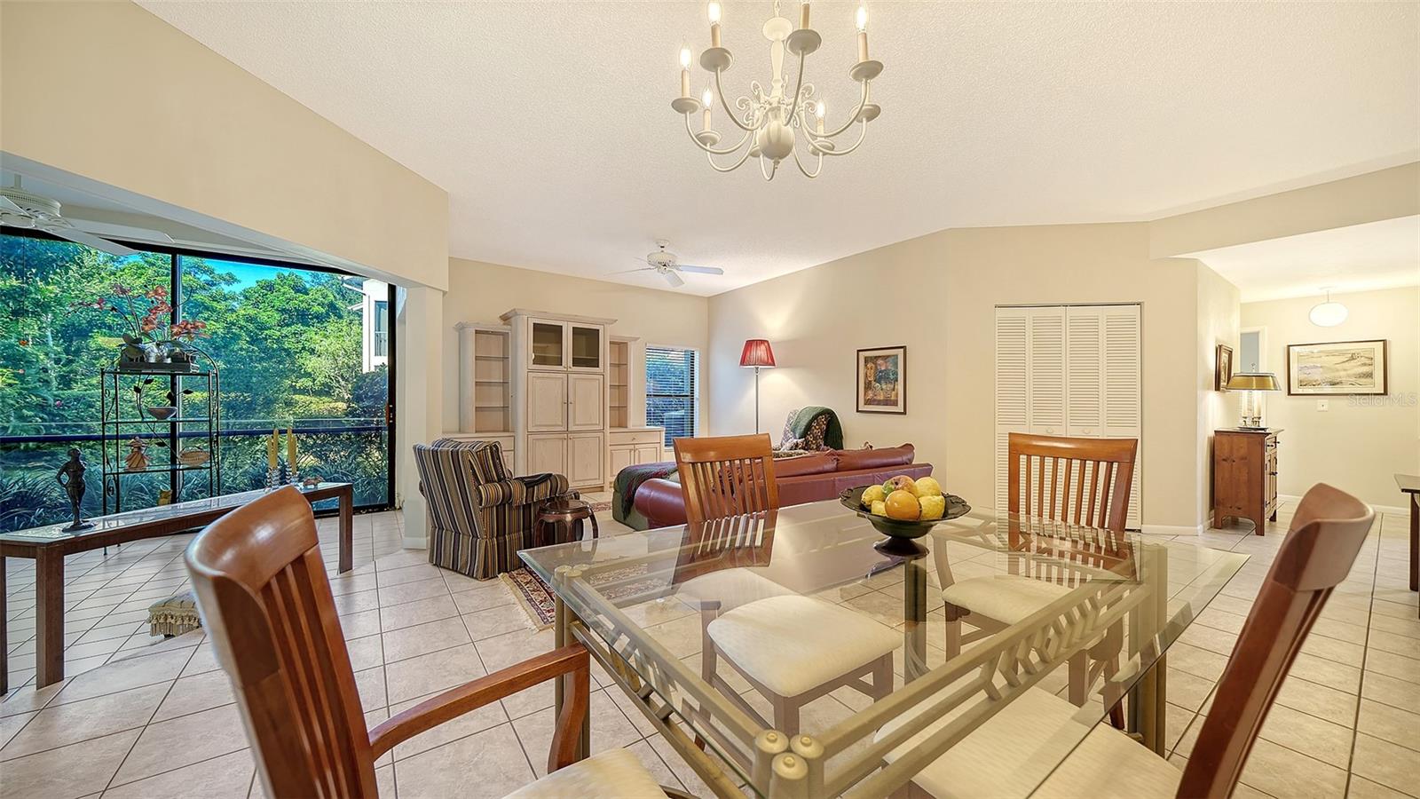 1638 STARLING DR #105 — photo 12