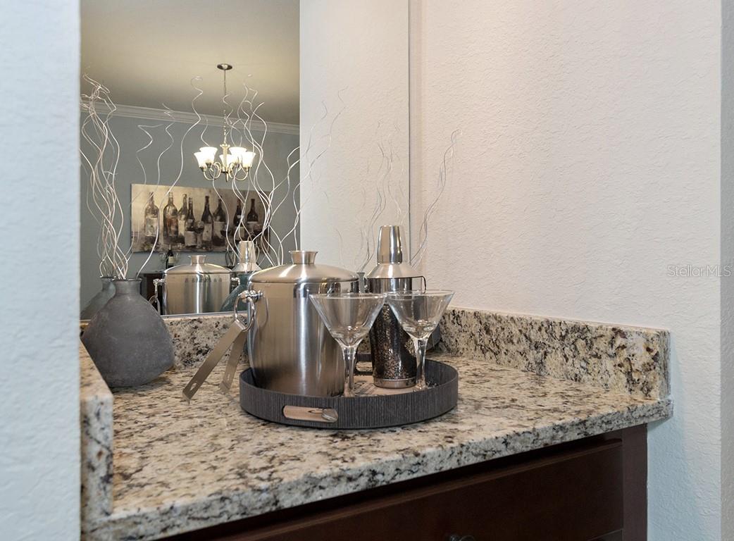 5528 PALMER CIR #105 — photo 15