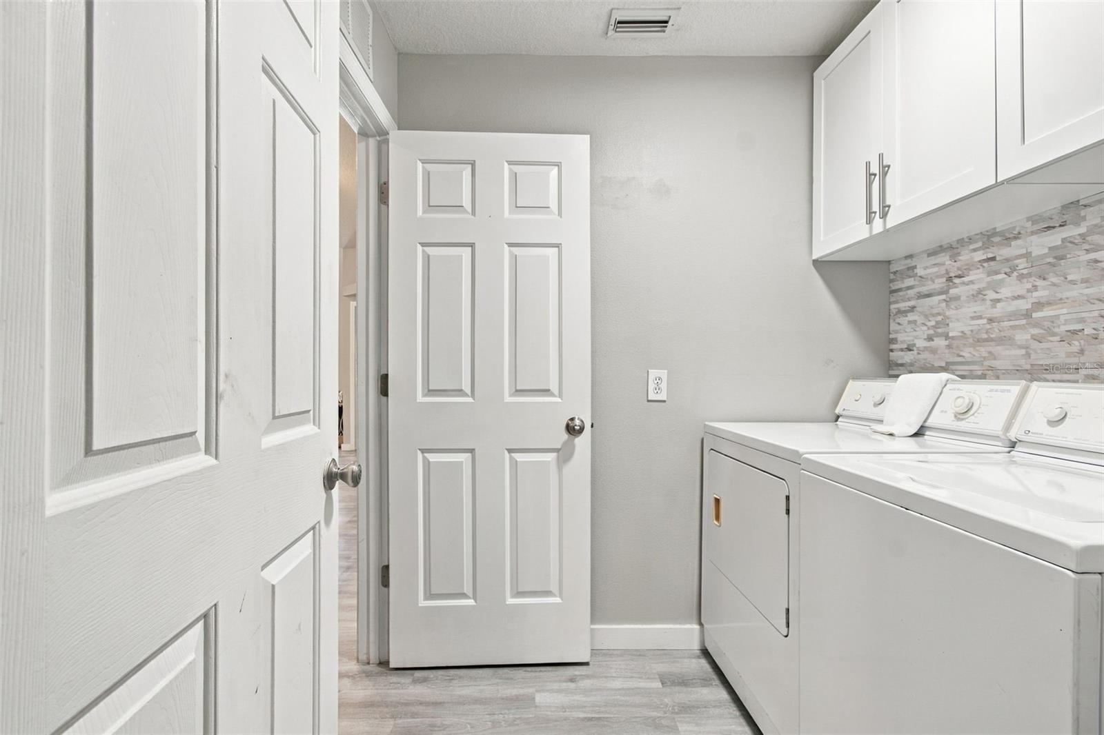 11415 WALDEN LOOP — photo 24