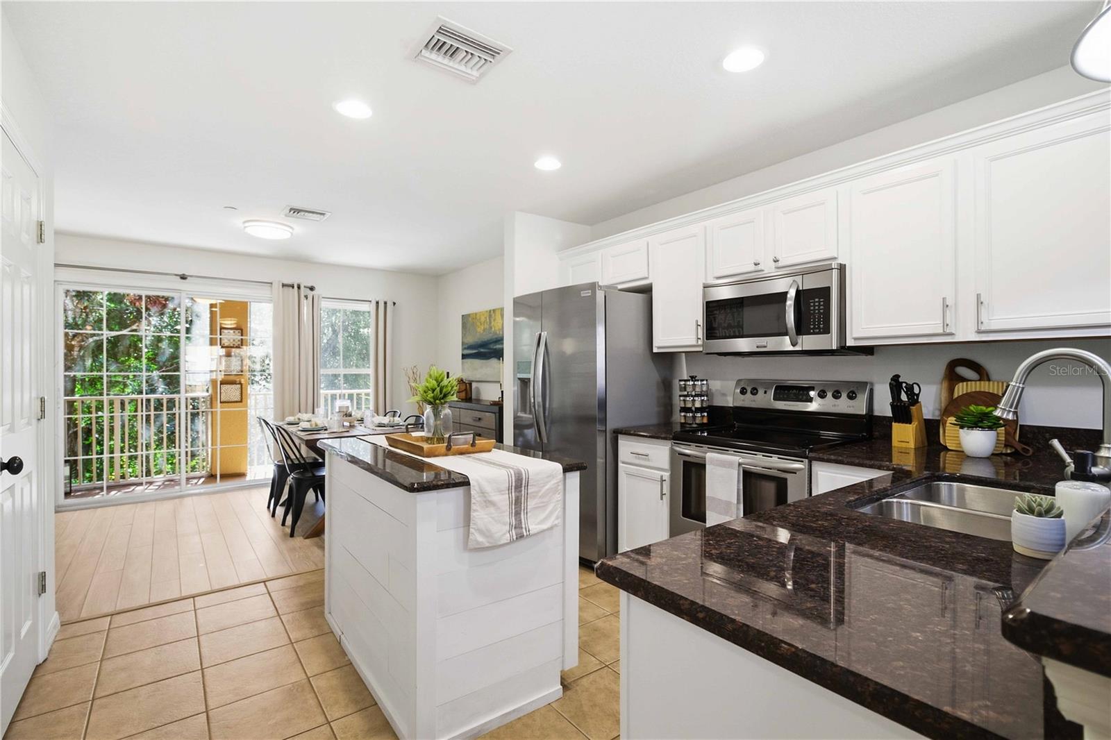8811 WHITE SAGE LOOP — photo 11