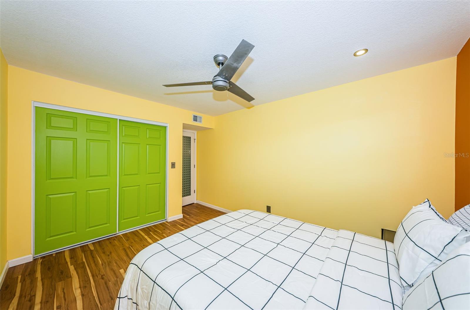 5880 38TH AVE N #309 — photo 33