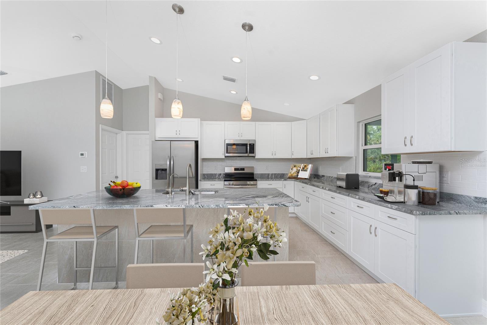 2103 SWITZERLAND RD — photo 11