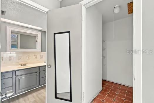 11741 BRUIN DR — photo 34