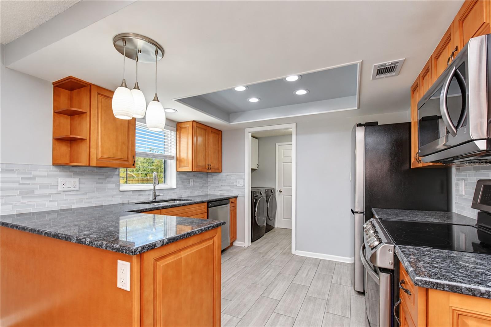 12505 MONDRAGON DR — photo 33