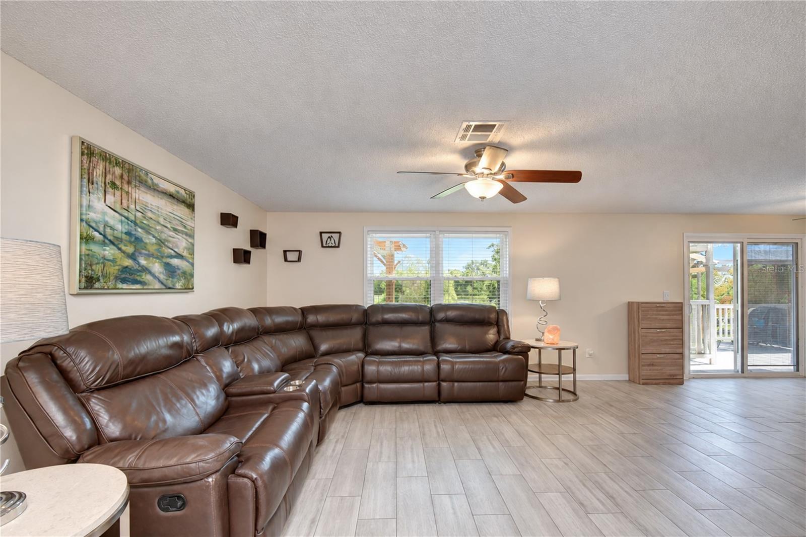 12505 MONDRAGON DR — photo 28