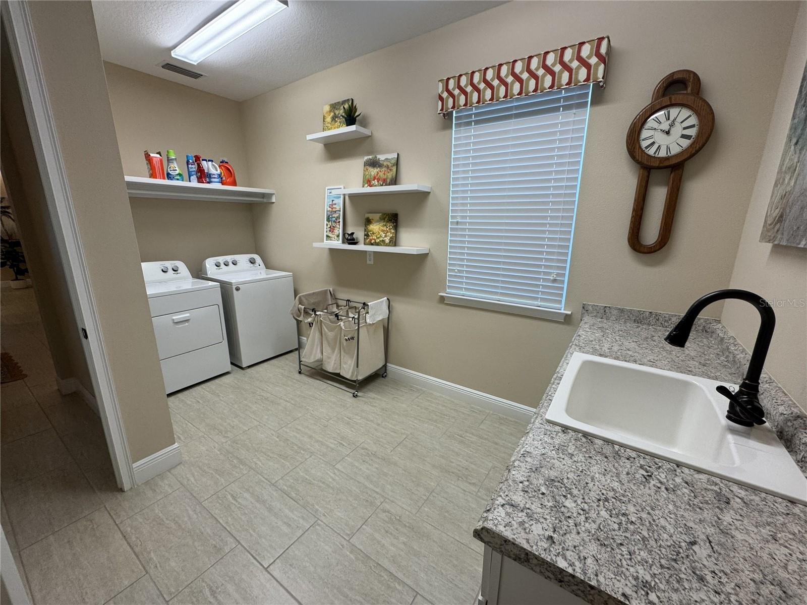 11789 TAPESTRY LN — photo 24