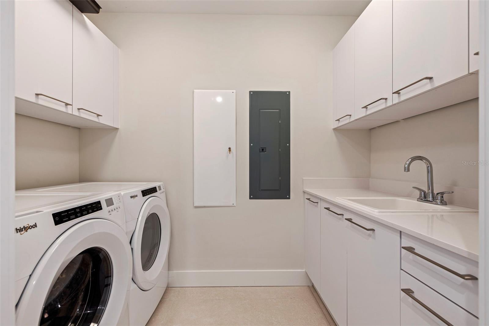 275 1ST AVE S #3003 — photo 85
