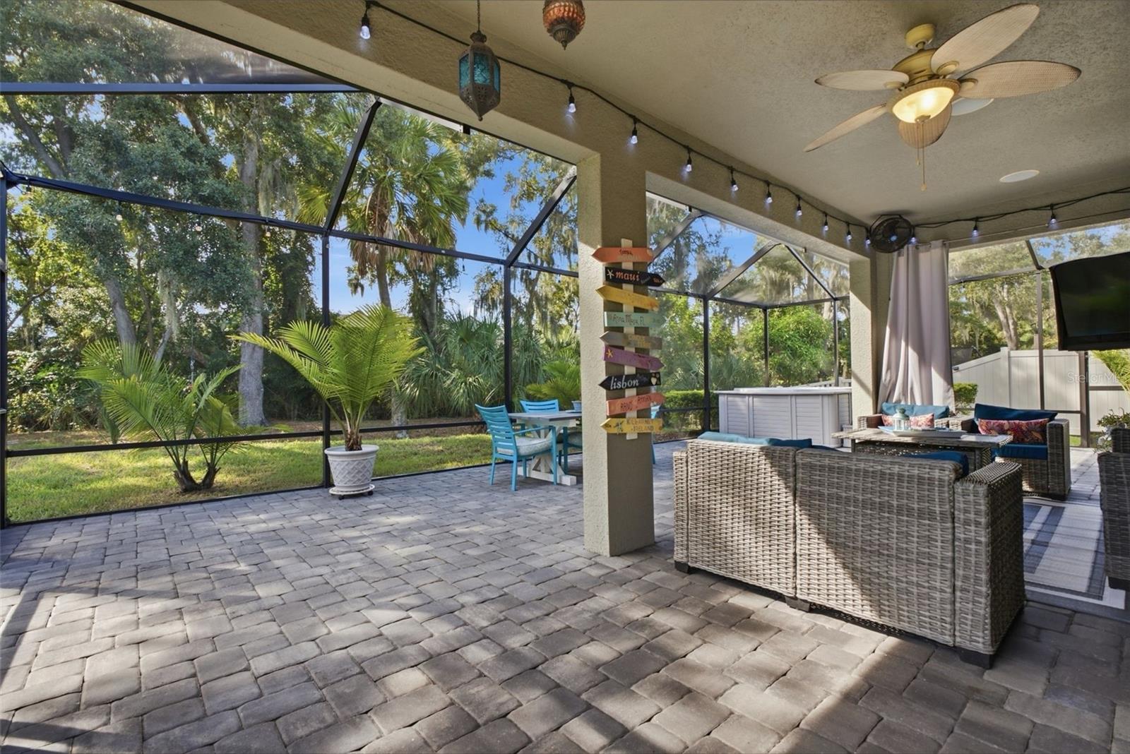 10443 ALCON BLUE DR — photo 2
