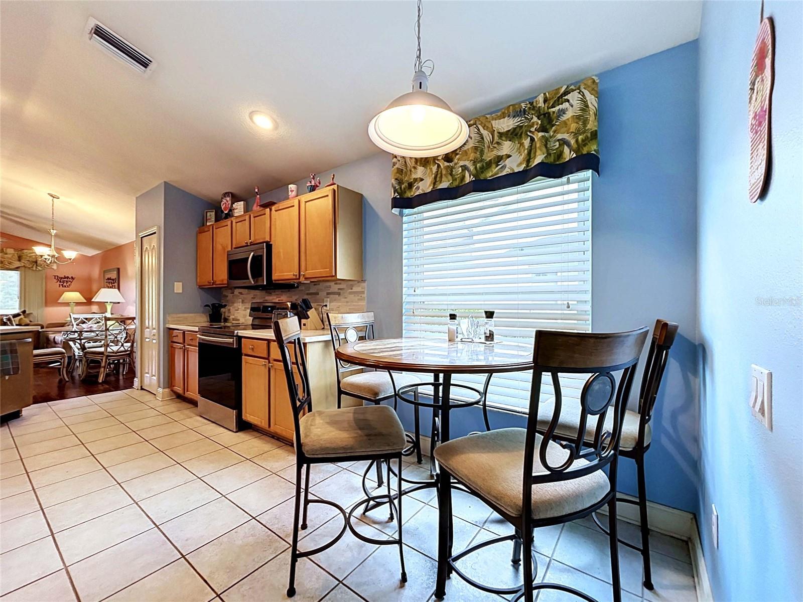 5605 CANNONADE DR — photo 36