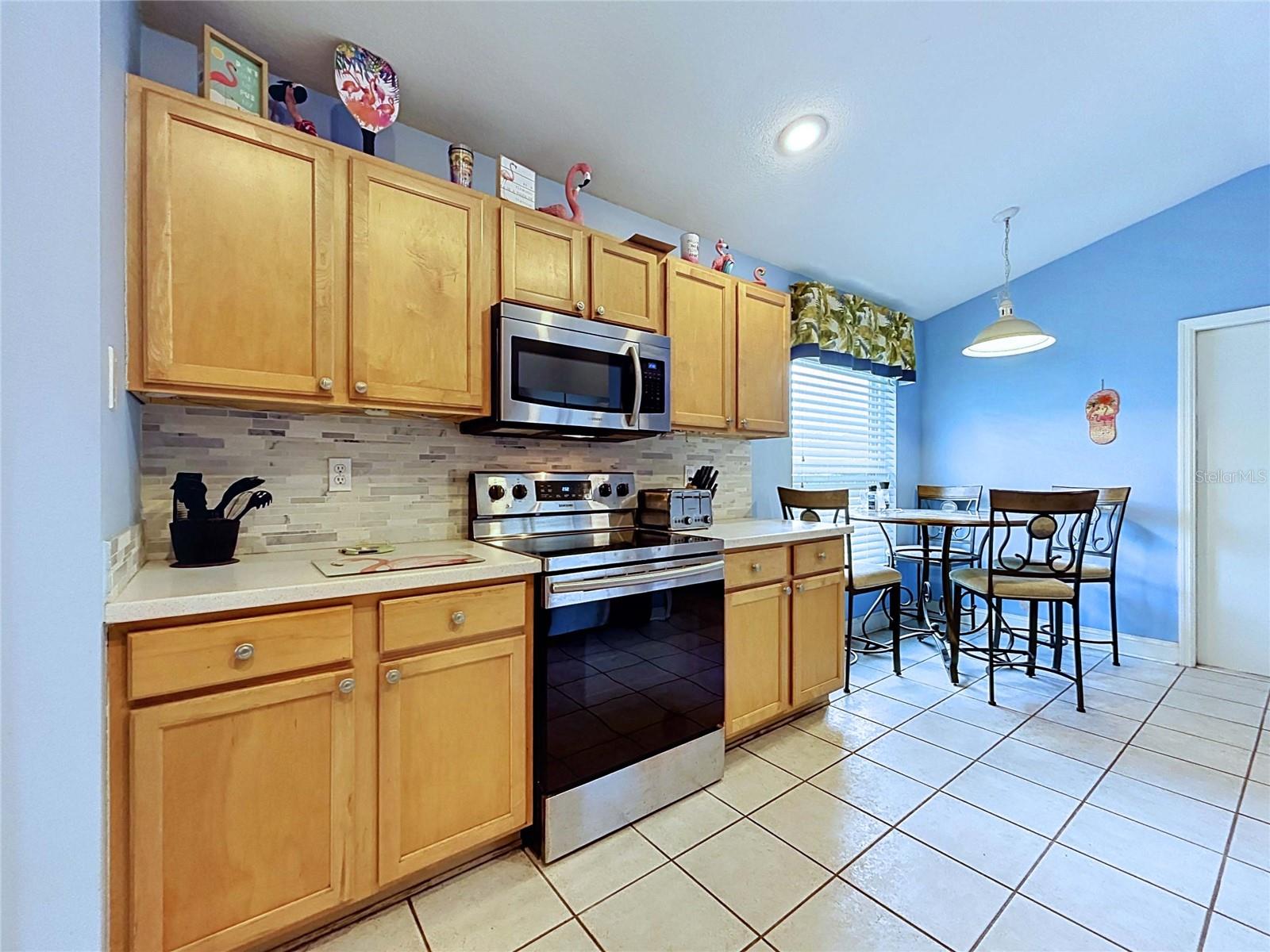 5605 CANNONADE DR — photo 32
