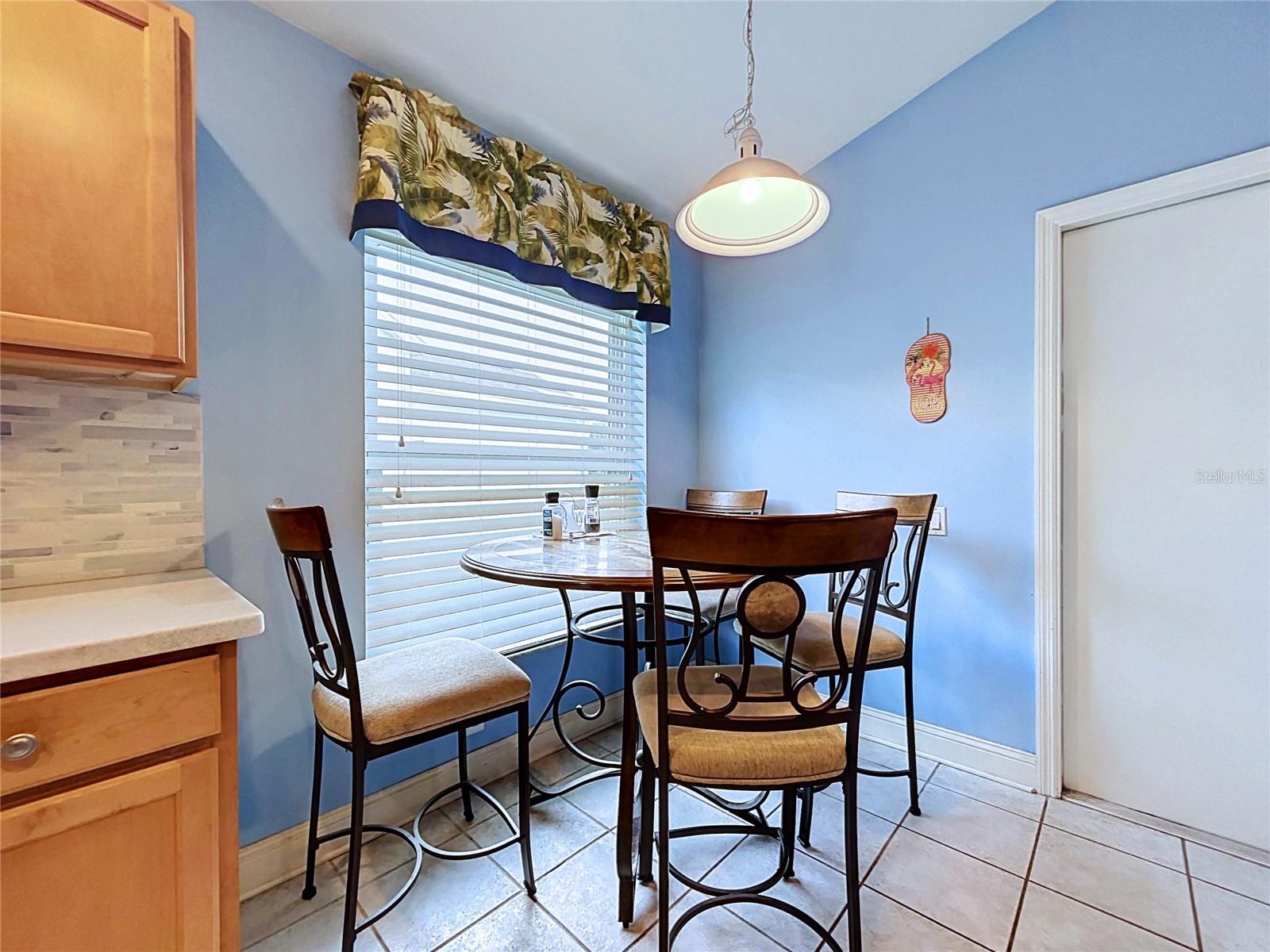 5605 CANNONADE DR — photo 35