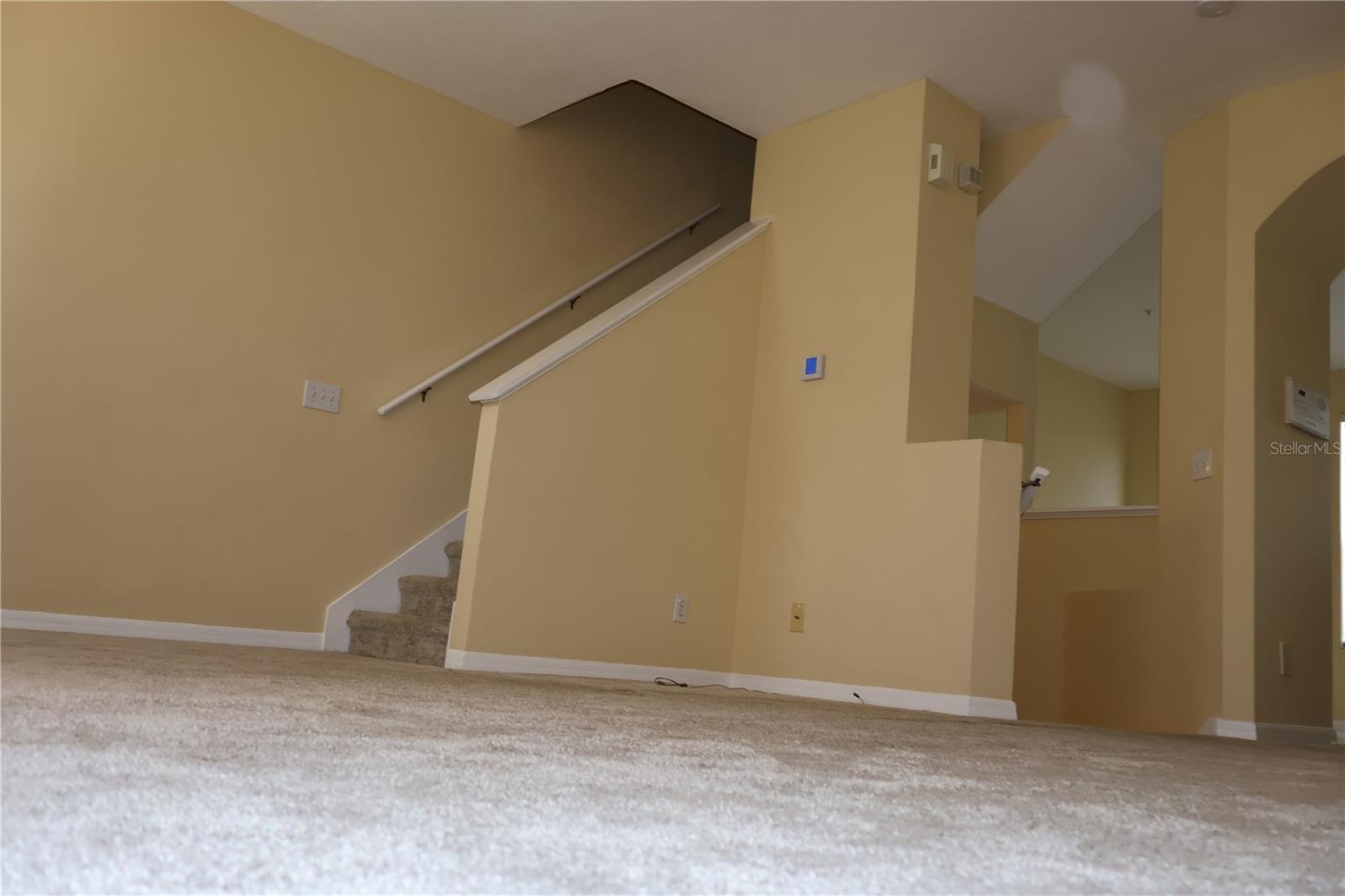 3019 POINTEVIEW DR — photo 23