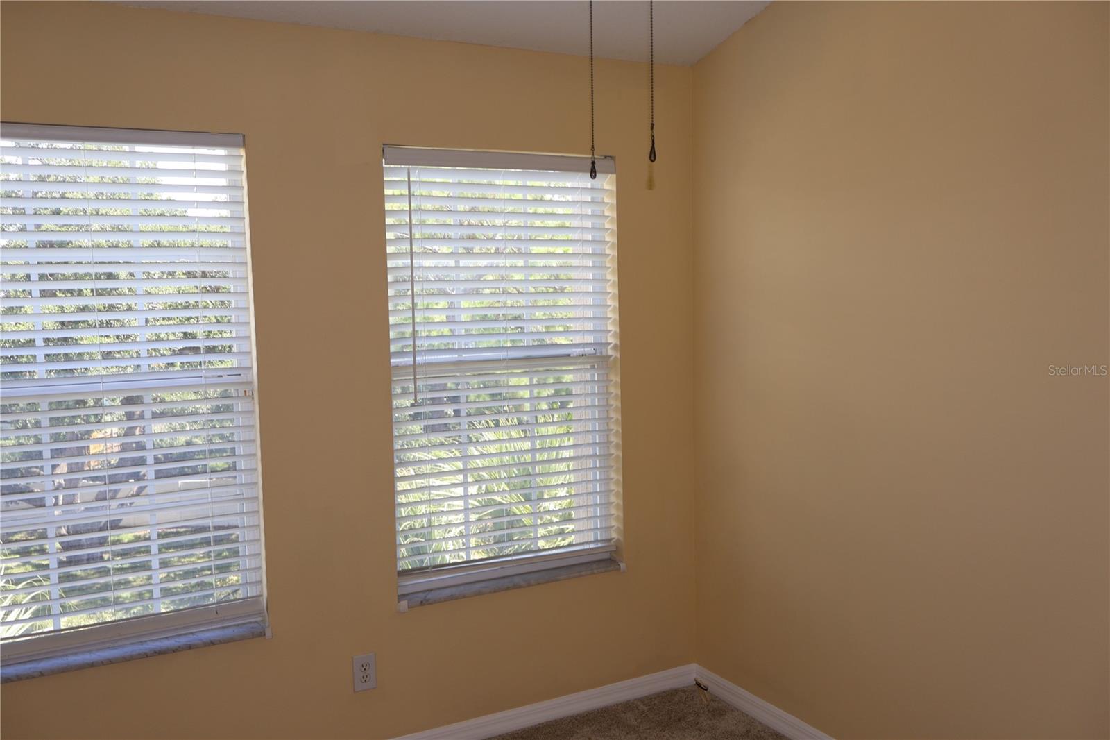 3019 POINTEVIEW DR — photo 30
