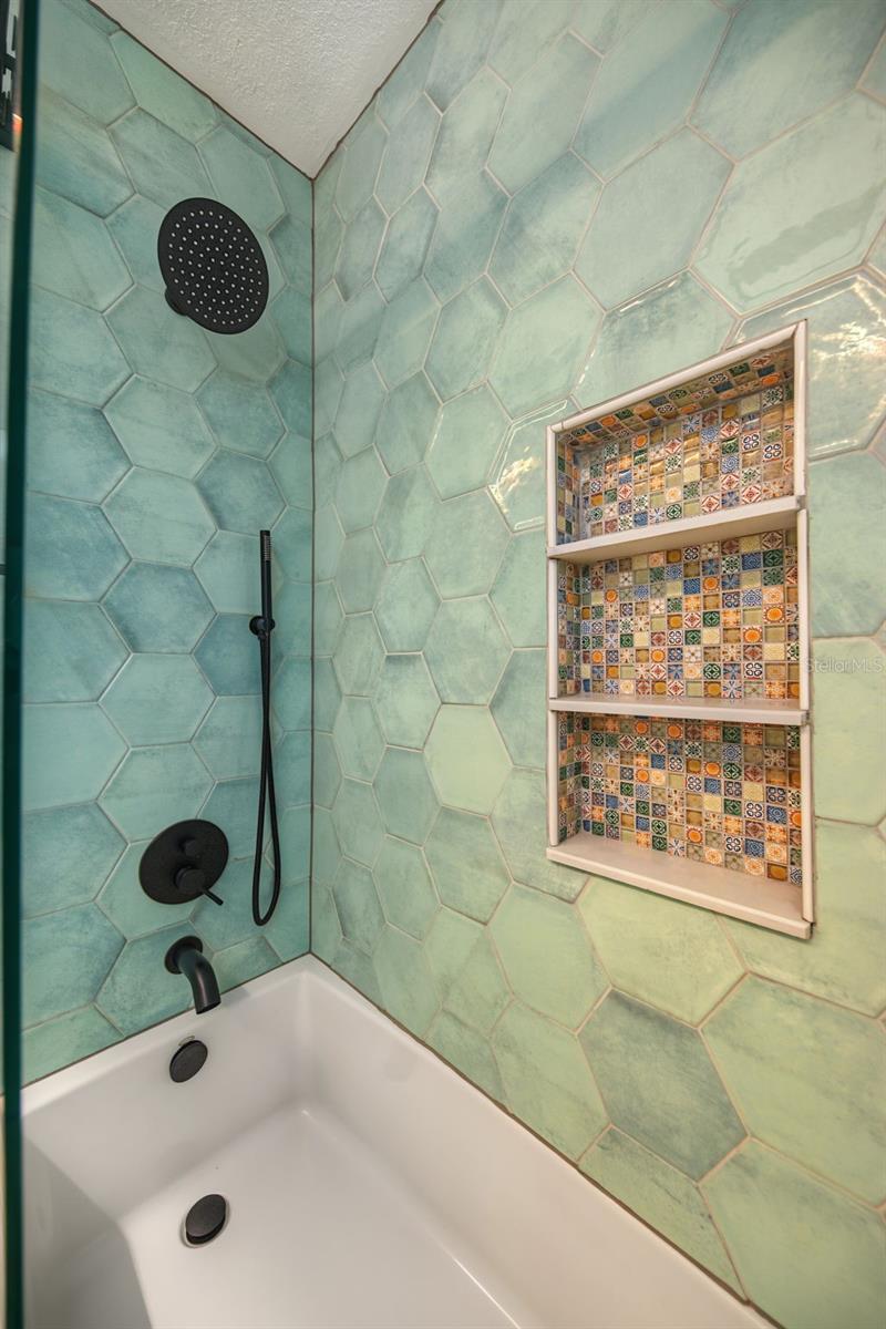 1616 INDIAN ROCKS RD — photo 11
