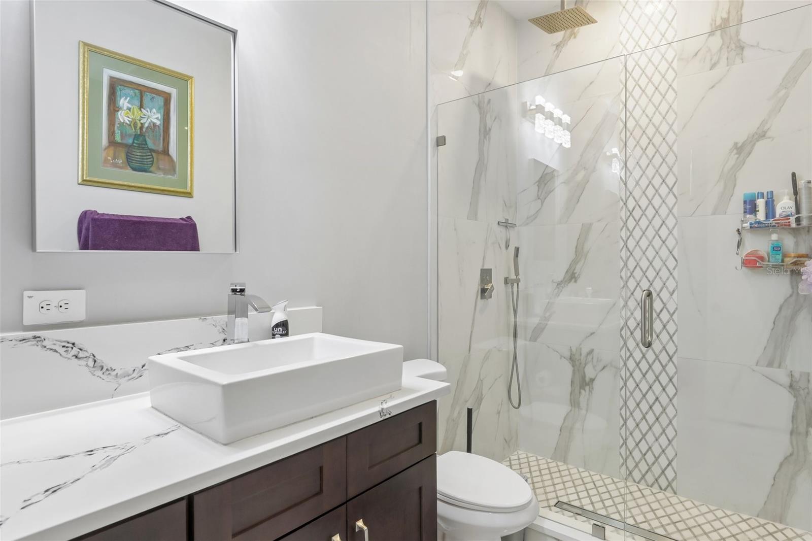 7210 N AMOS AVE — photo 18