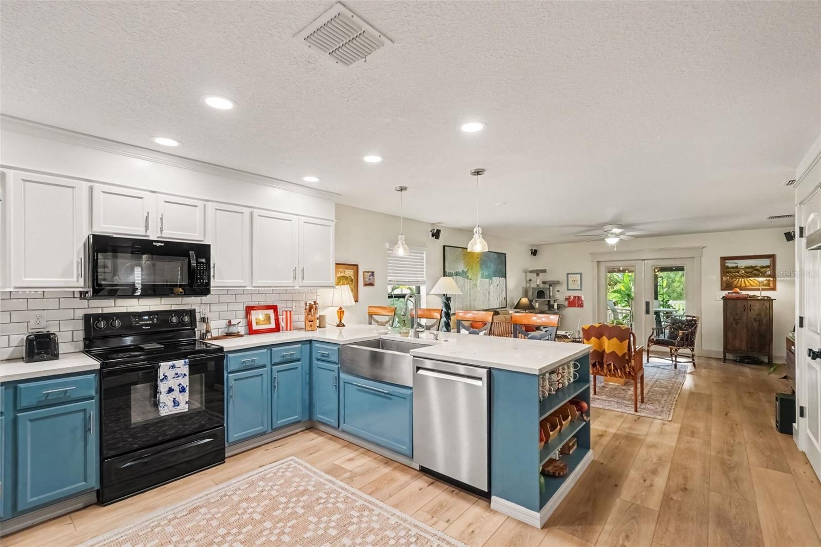 11915 WINTERSET COVE DR — photo 10