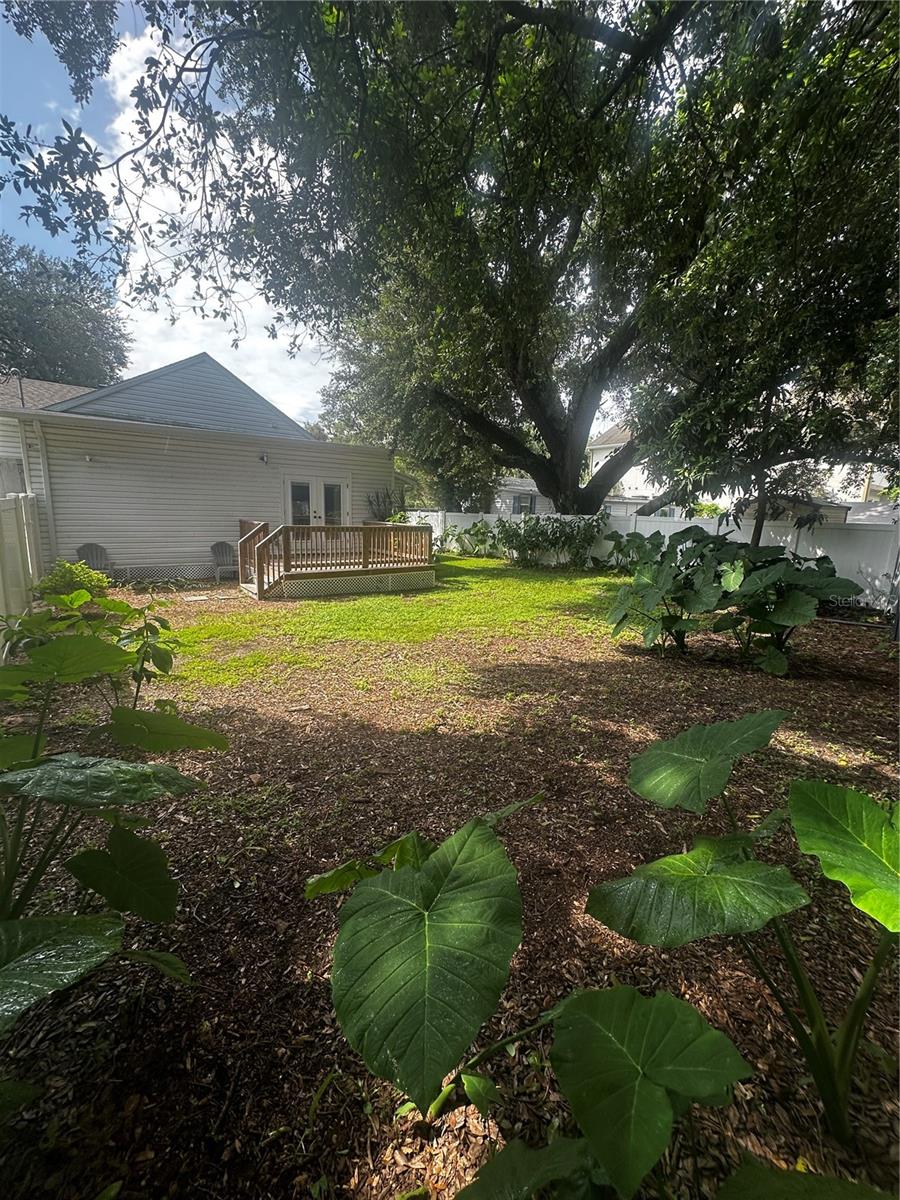 3902 N SUWANEE AVE — photo 19