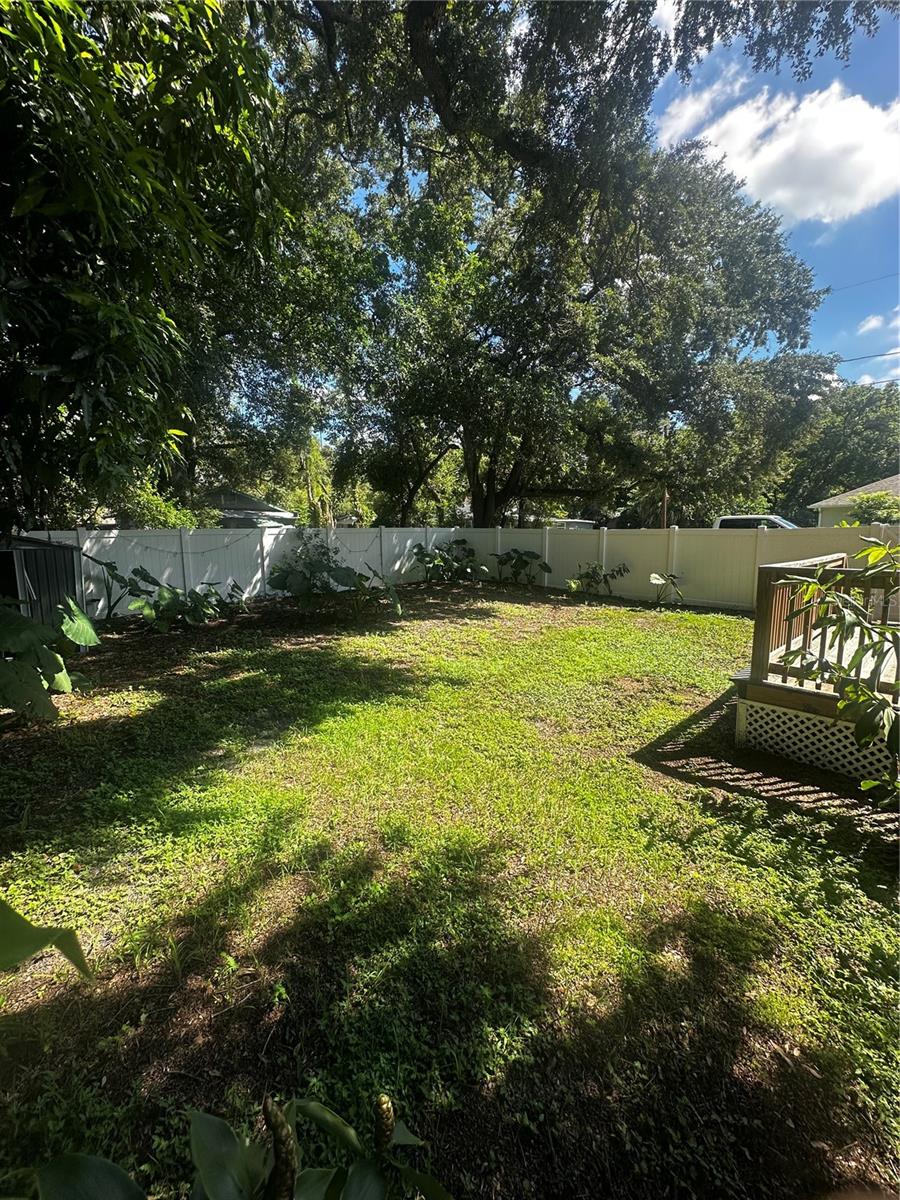 3902 N SUWANEE AVE — photo 18