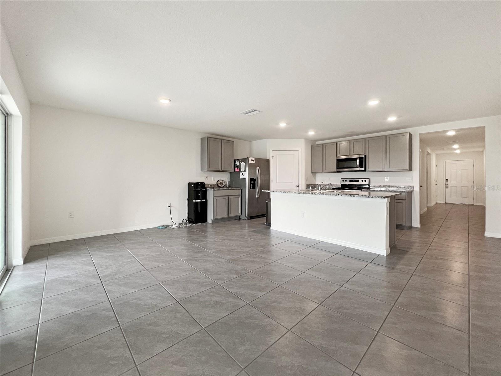 822 WILL SCARLETT AVE — photo 13