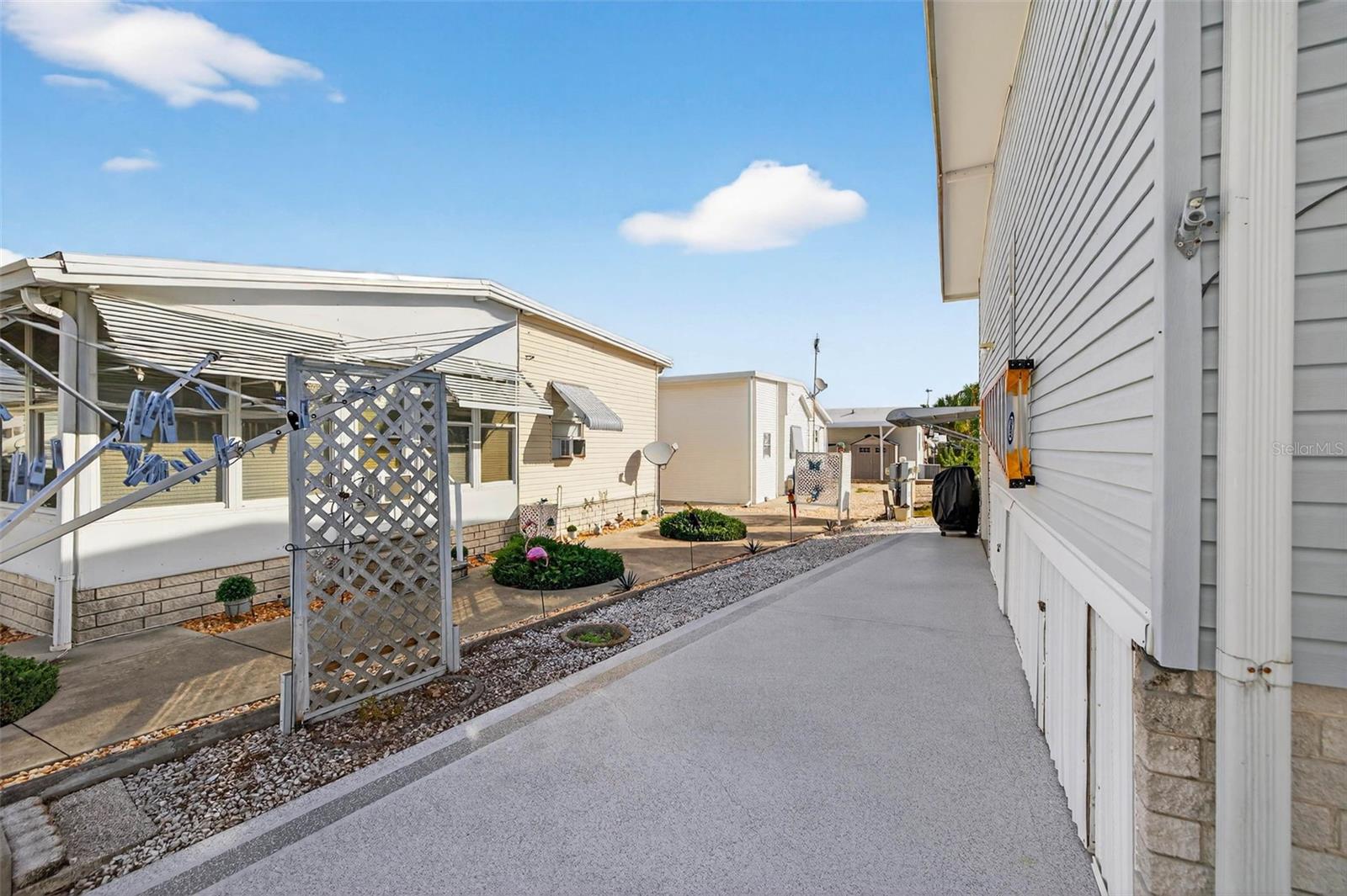 35051 CONDOMINIUM BLVD — photo 30