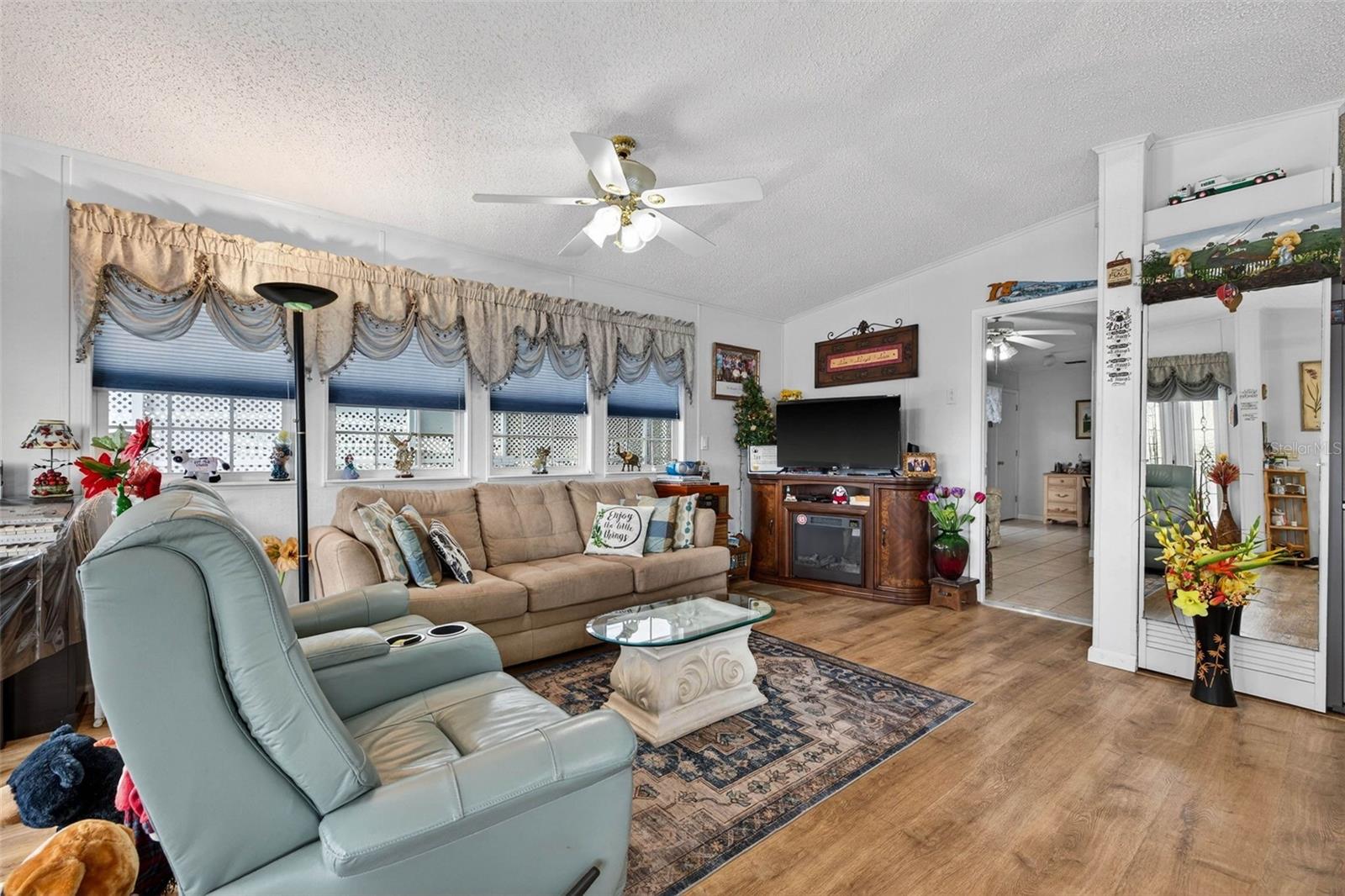 35051 CONDOMINIUM BLVD — photo 5