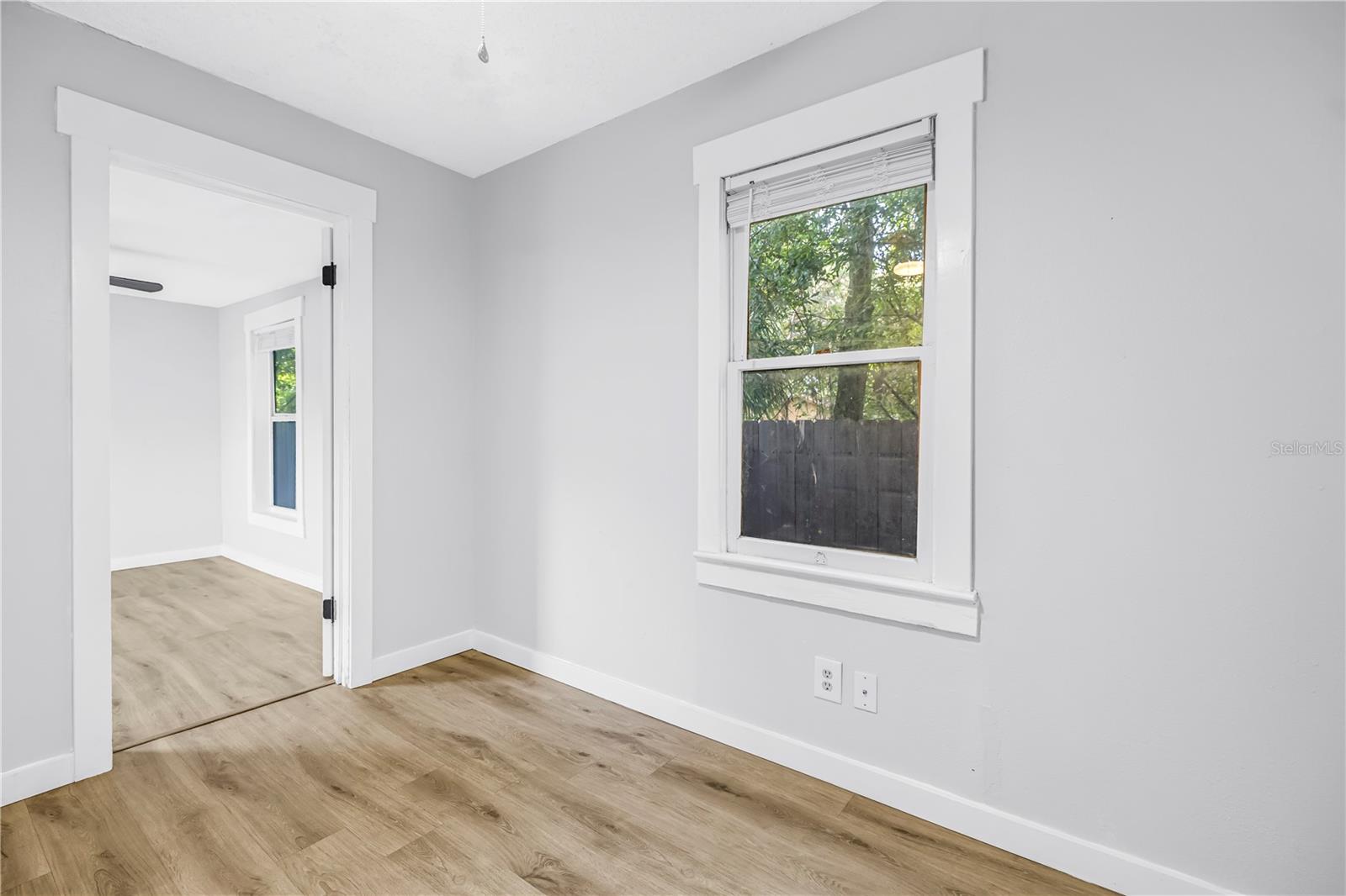 8911 SWAINE RD — photo 11