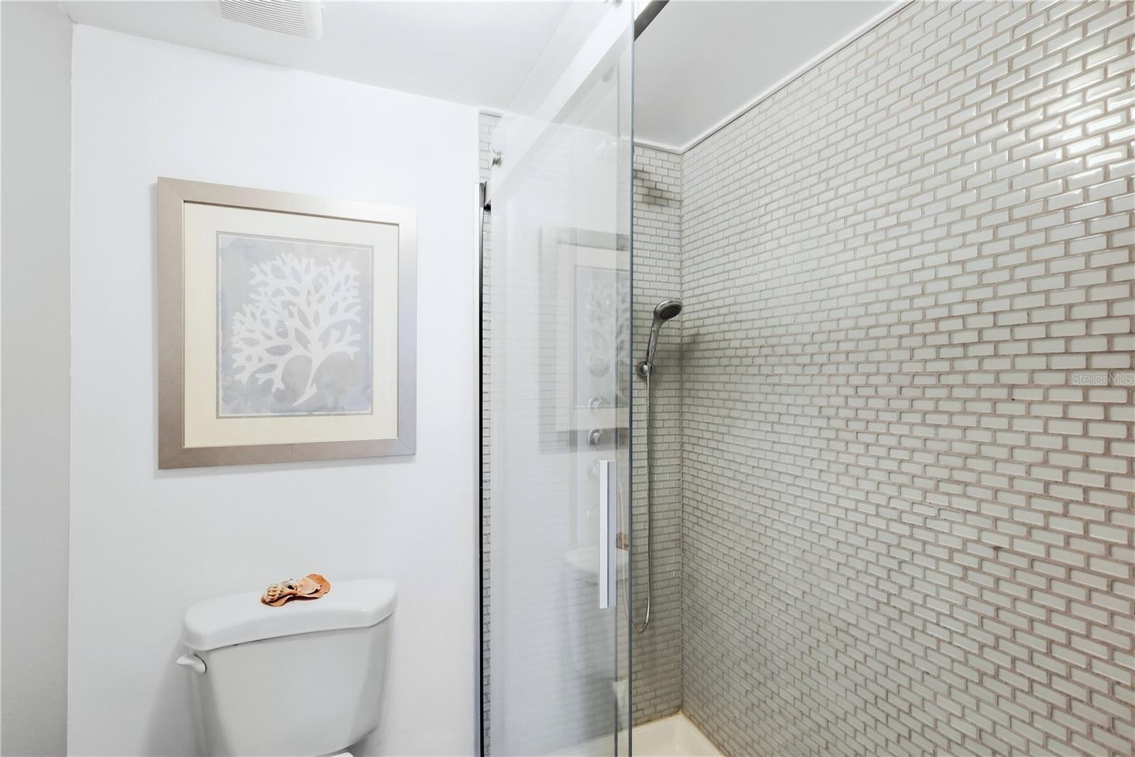 307 TIMBERLAKE DR #307 — photo 25