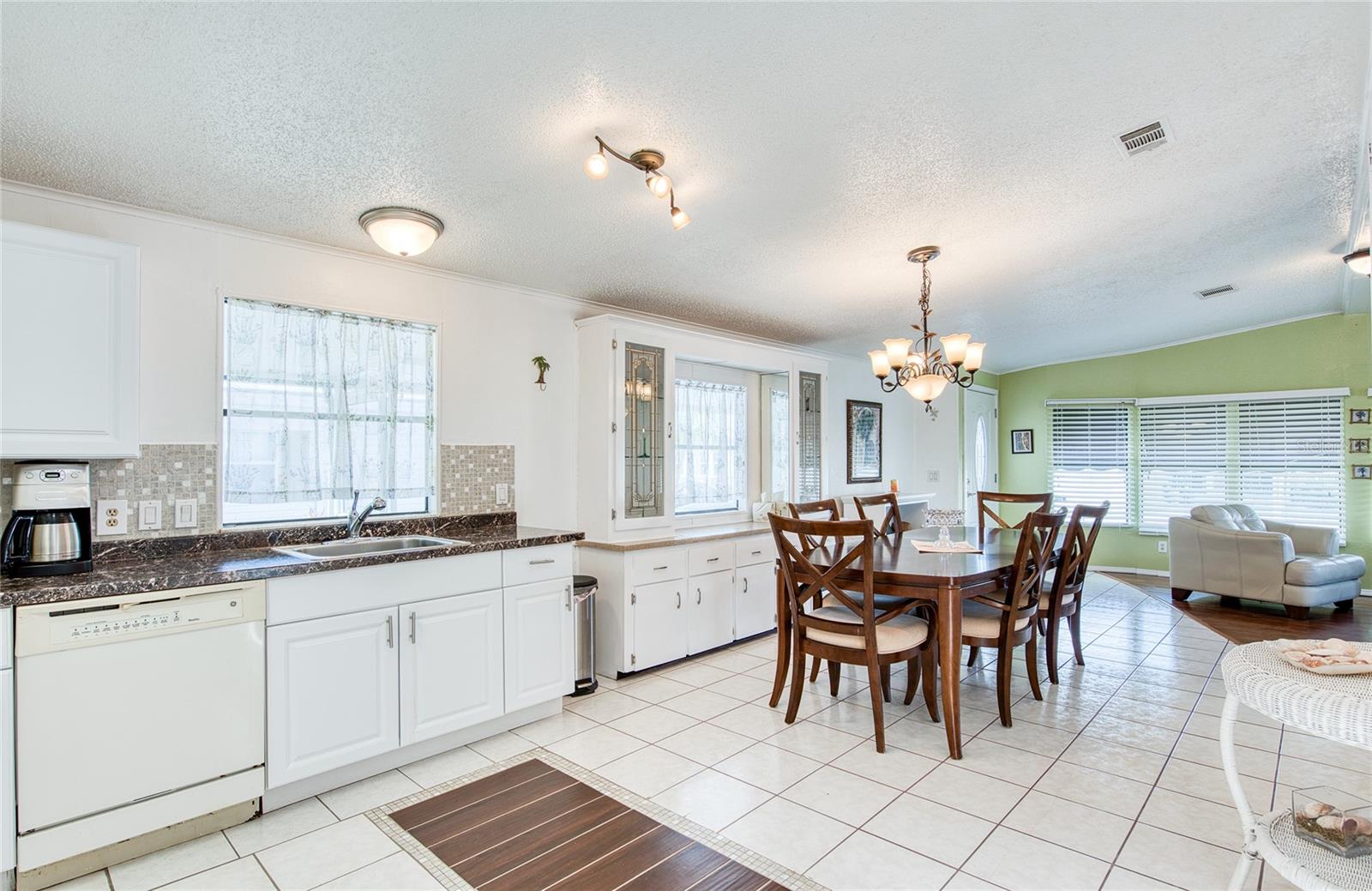 34 PELICAN DR E — photo 6