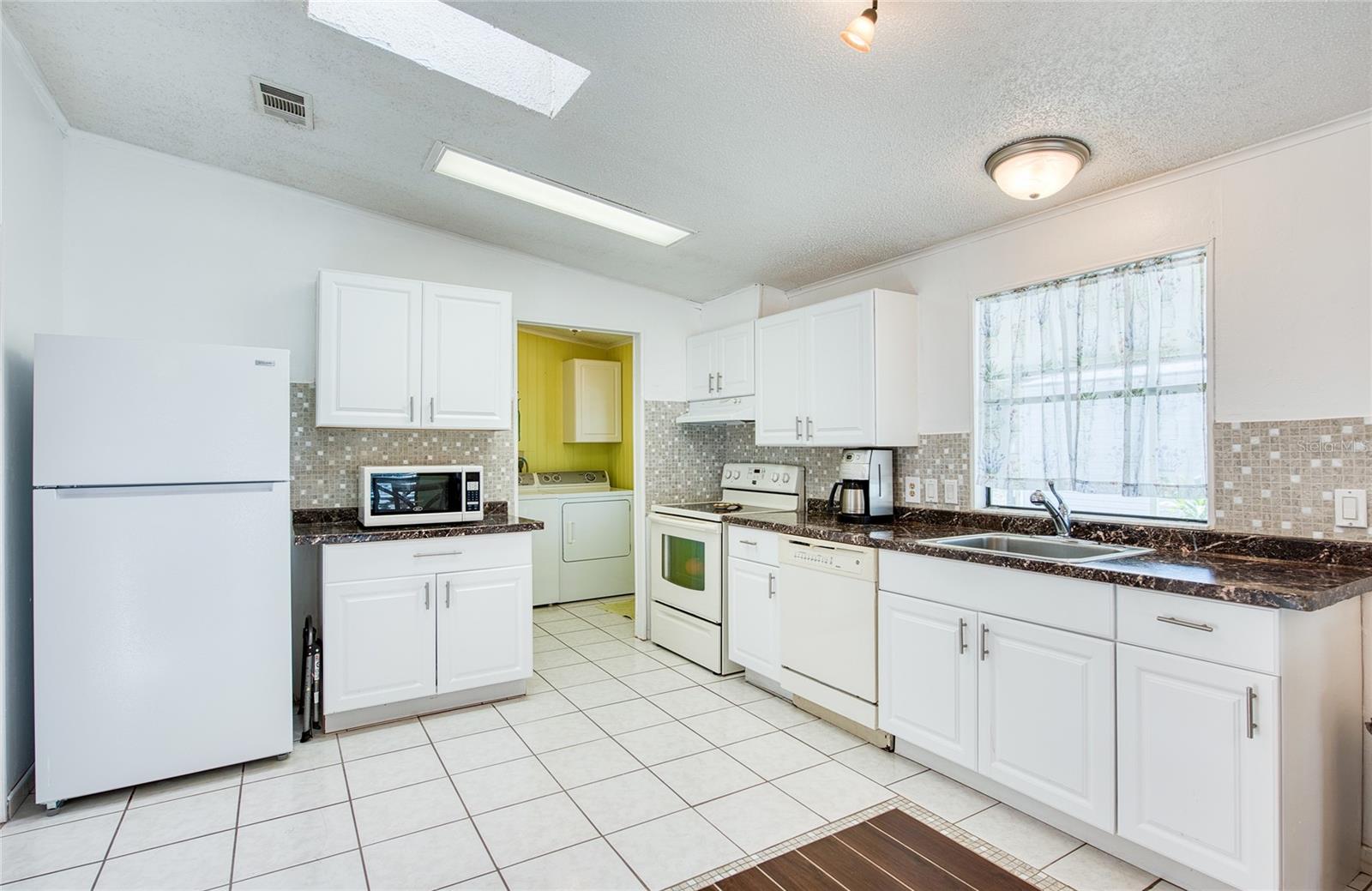 34 PELICAN DR E — photo 5