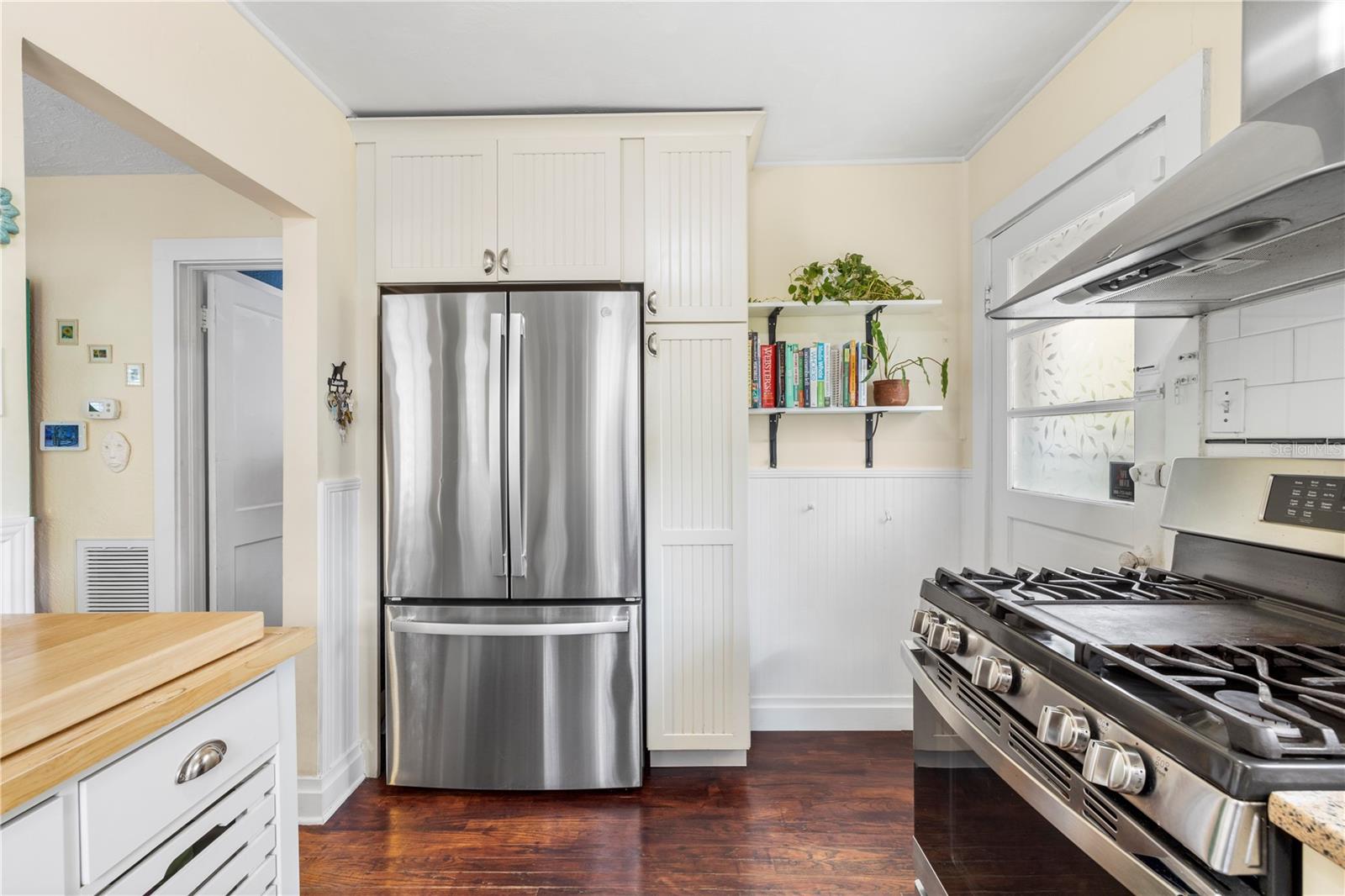 919 W WOODLAWN AVE — photo 13