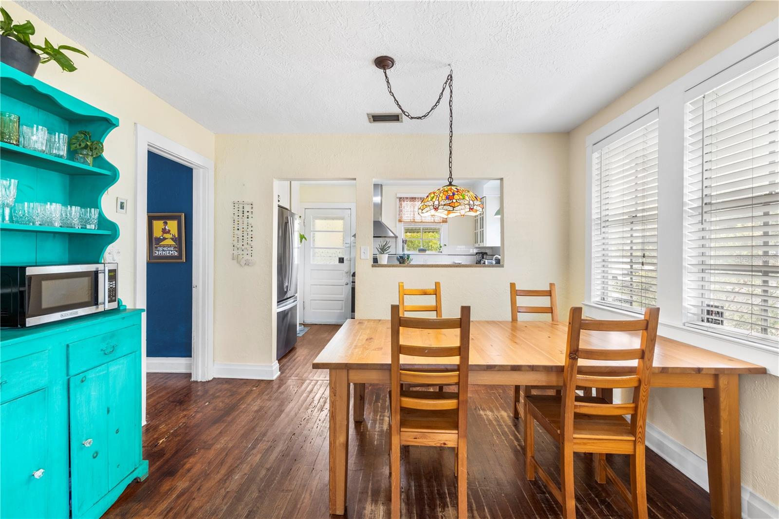 919 W WOODLAWN AVE — photo 9