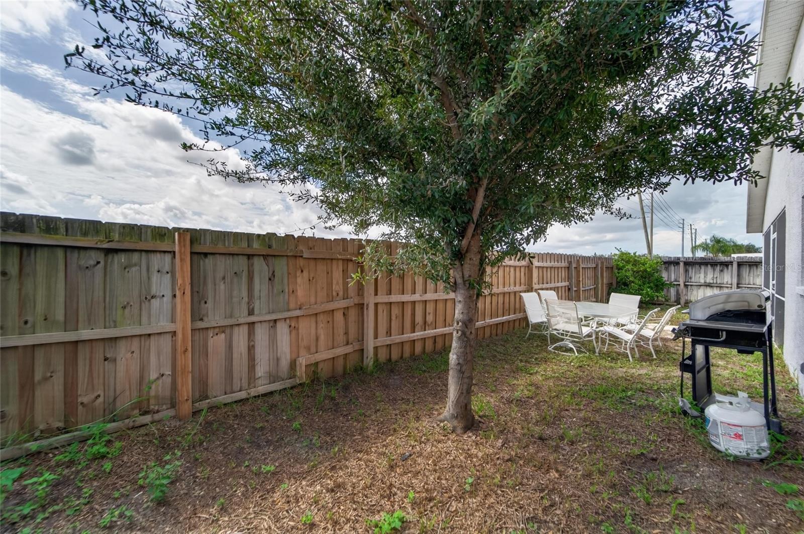 8240 NATIONAL DR — photo 58