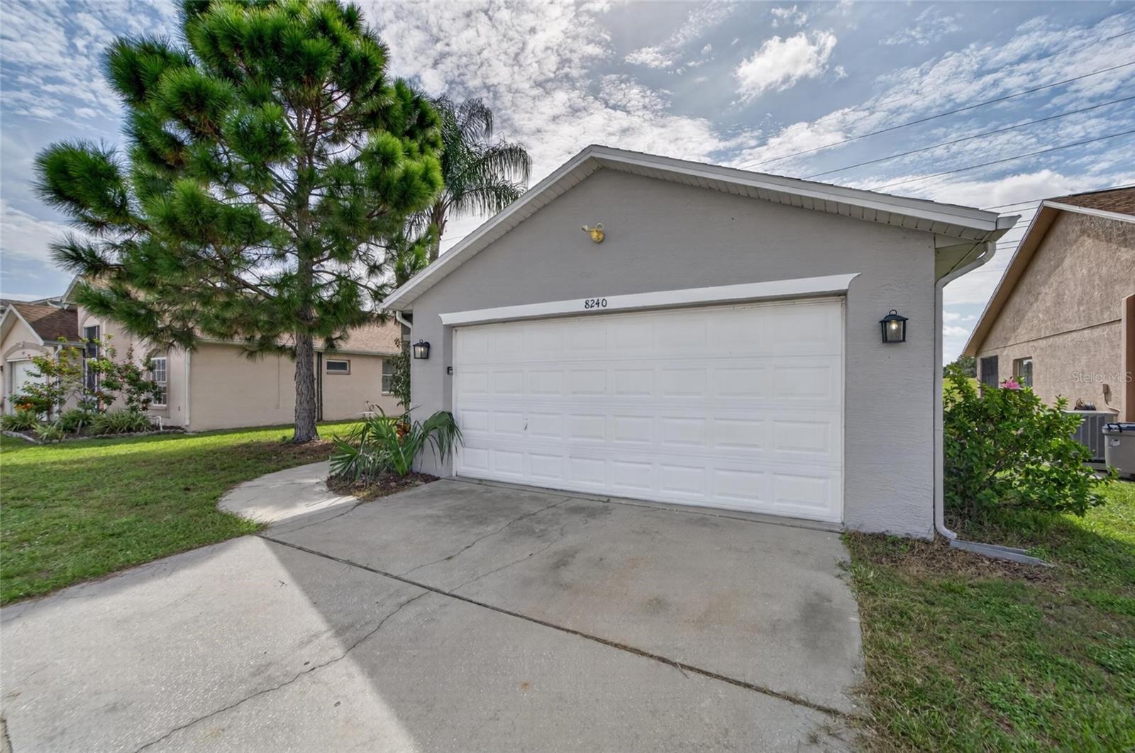 8240 NATIONAL DR — photo 2
