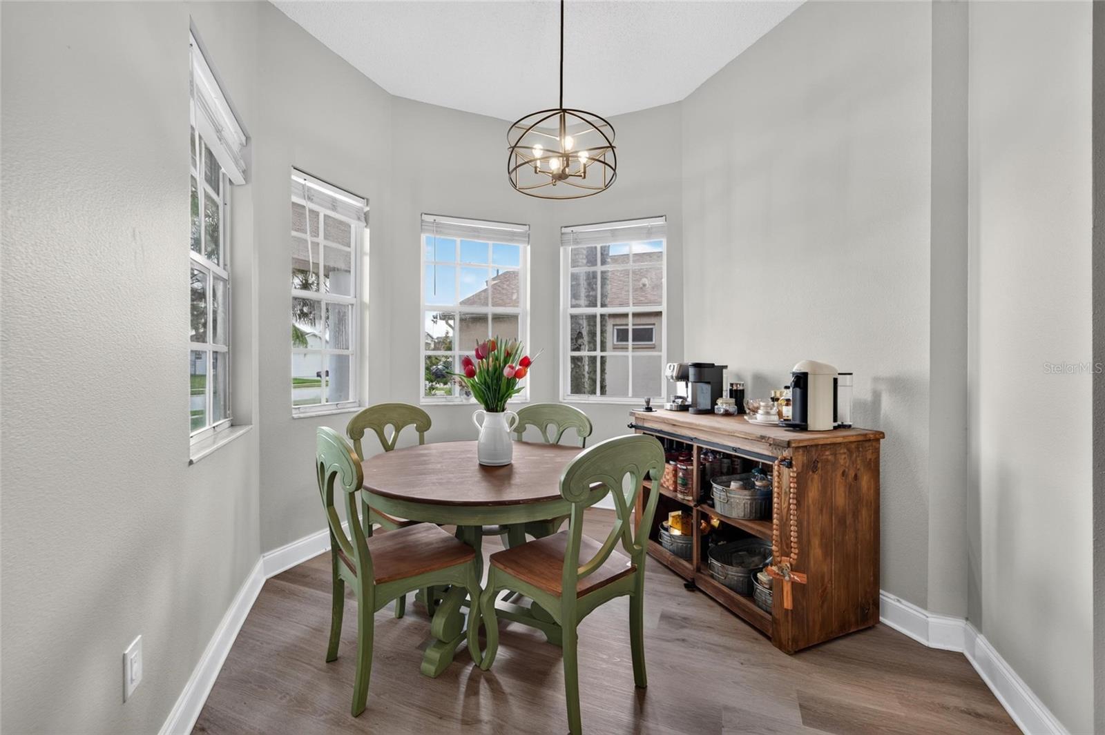 8240 NATIONAL DR — photo 15