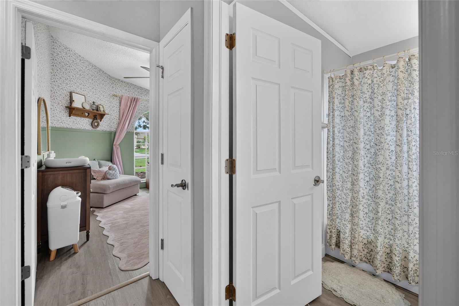 8240 NATIONAL DR — photo 25