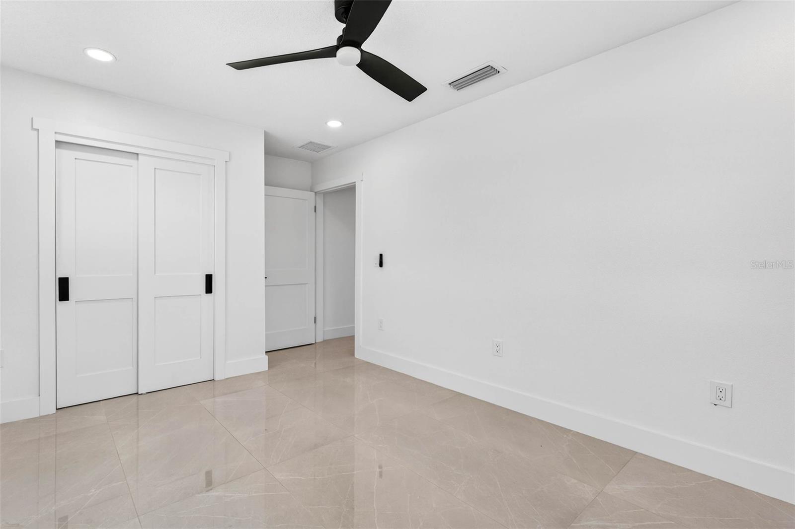 319 MIDWAY IS — photo 18