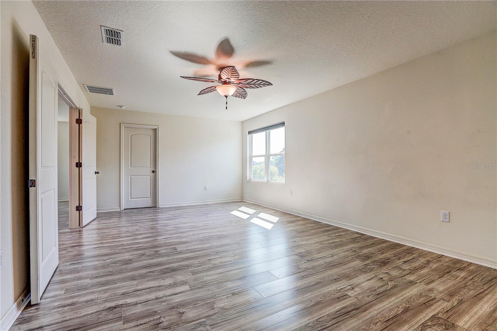 10502 MEDFORD LAKE DR — photo 21