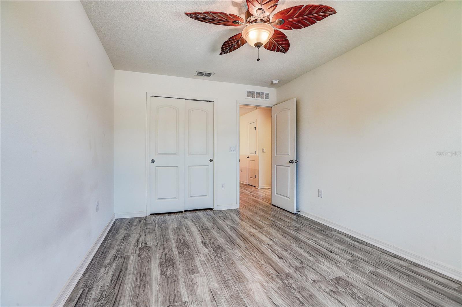 10502 MEDFORD LAKE DR — photo 29