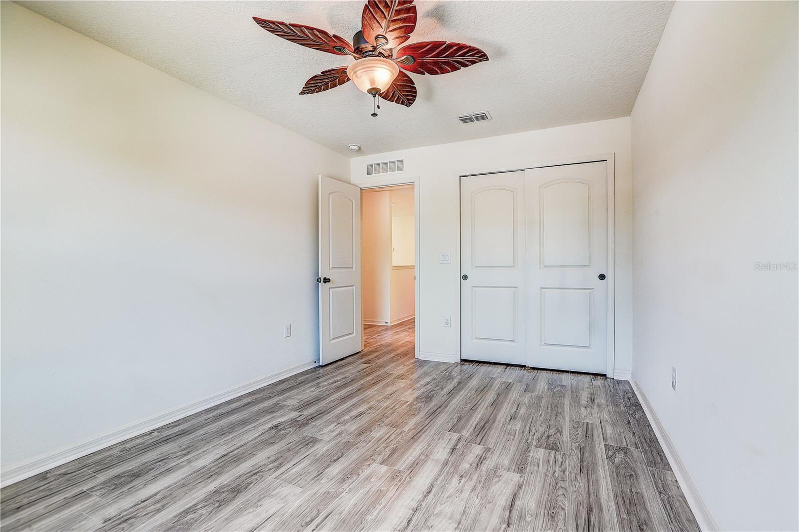 10502 MEDFORD LAKE DR — photo 27