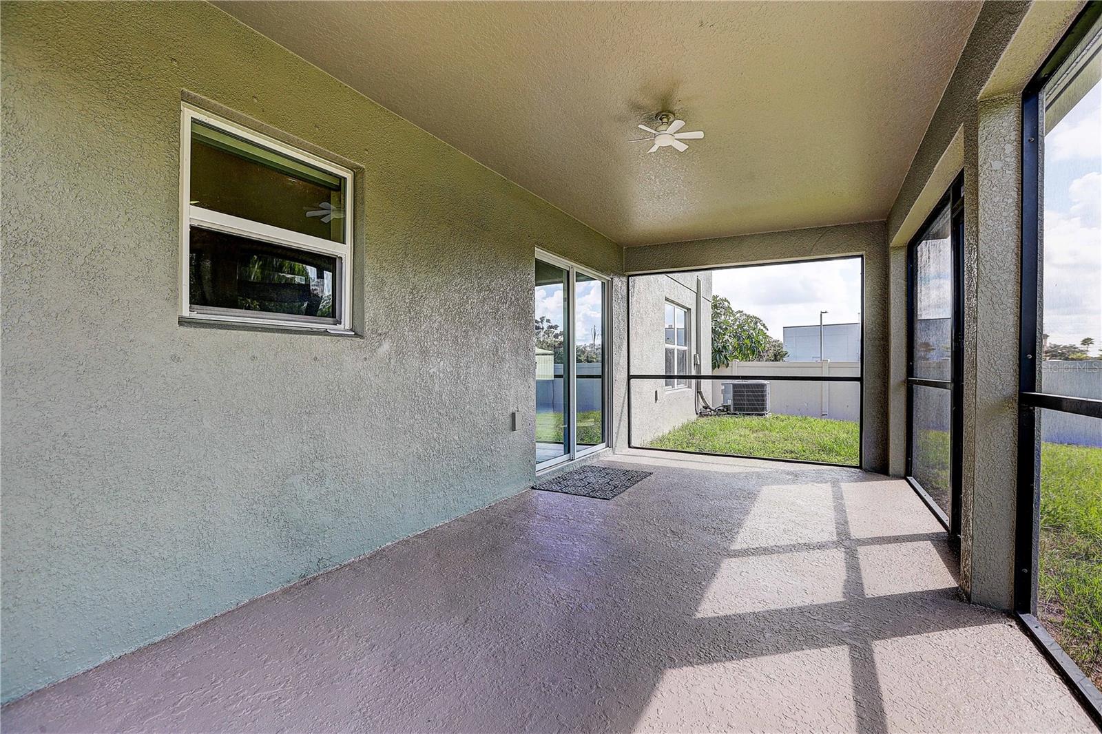 10502 MEDFORD LAKE DR — photo 32