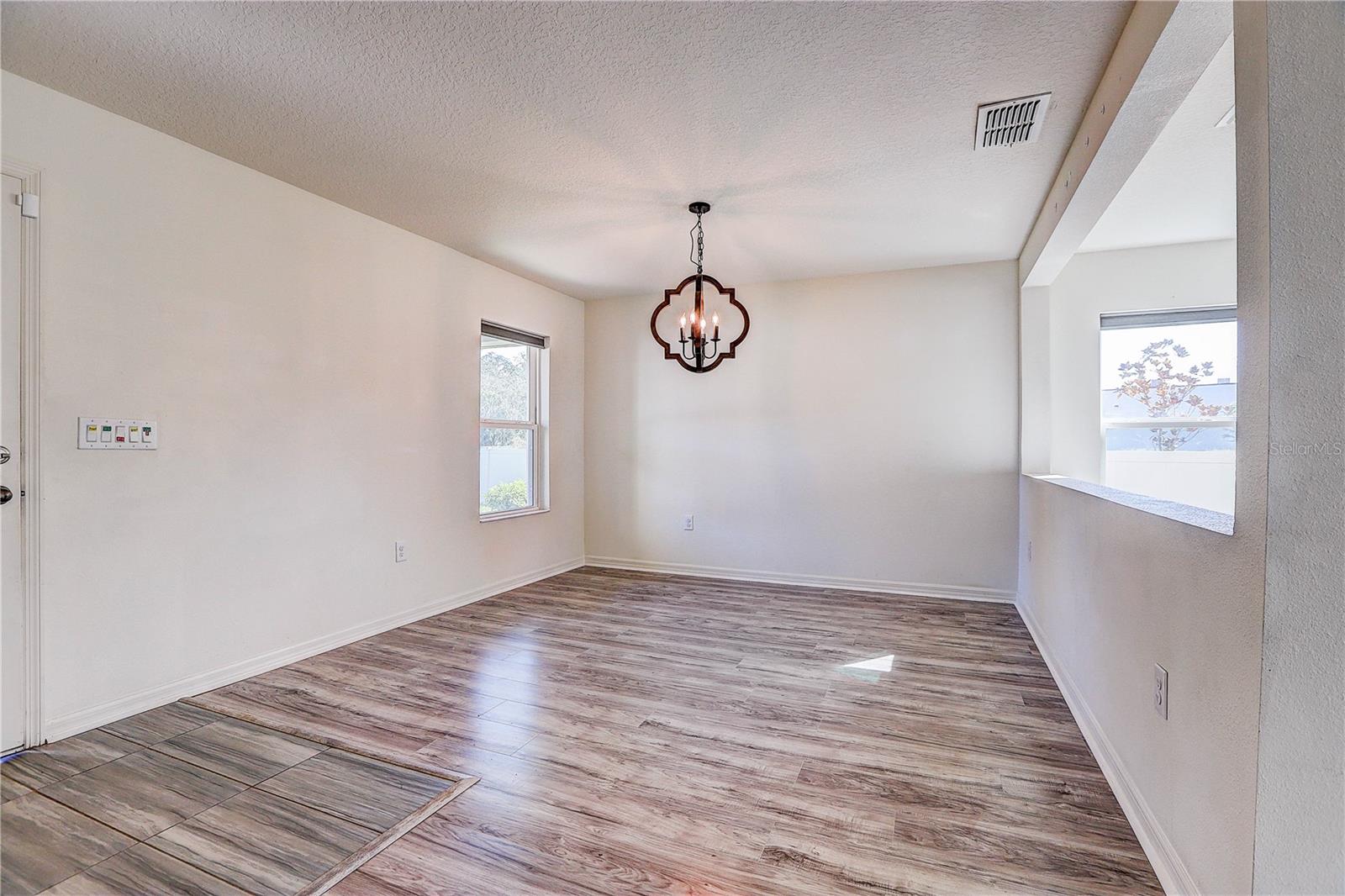 10502 MEDFORD LAKE DR — photo 6