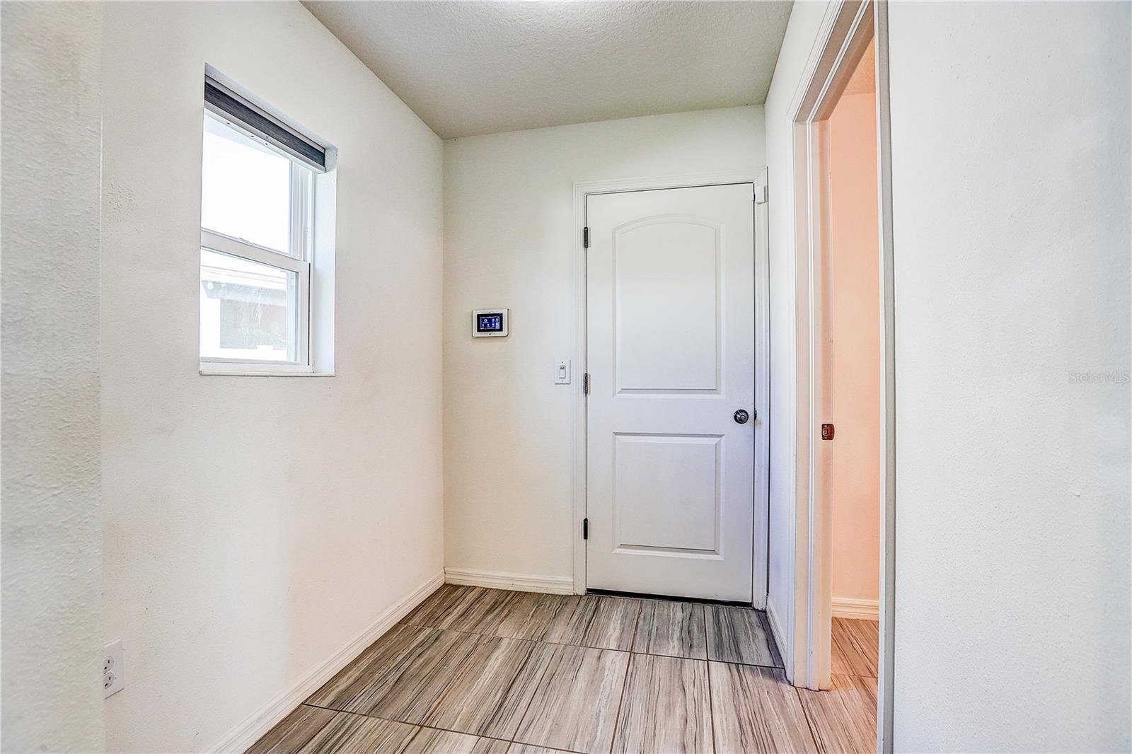 10502 MEDFORD LAKE DR — photo 13