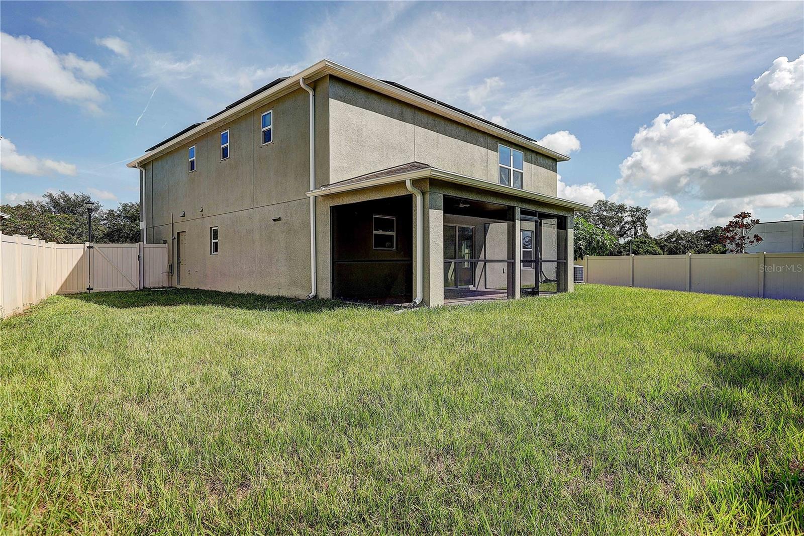 10502 MEDFORD LAKE DR — photo 41