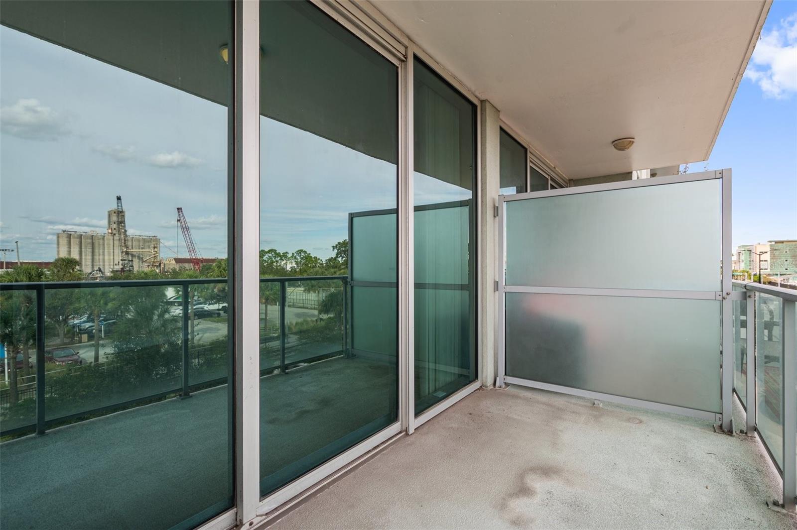 912 CHANNELSIDE DR #2310 — photo 33
