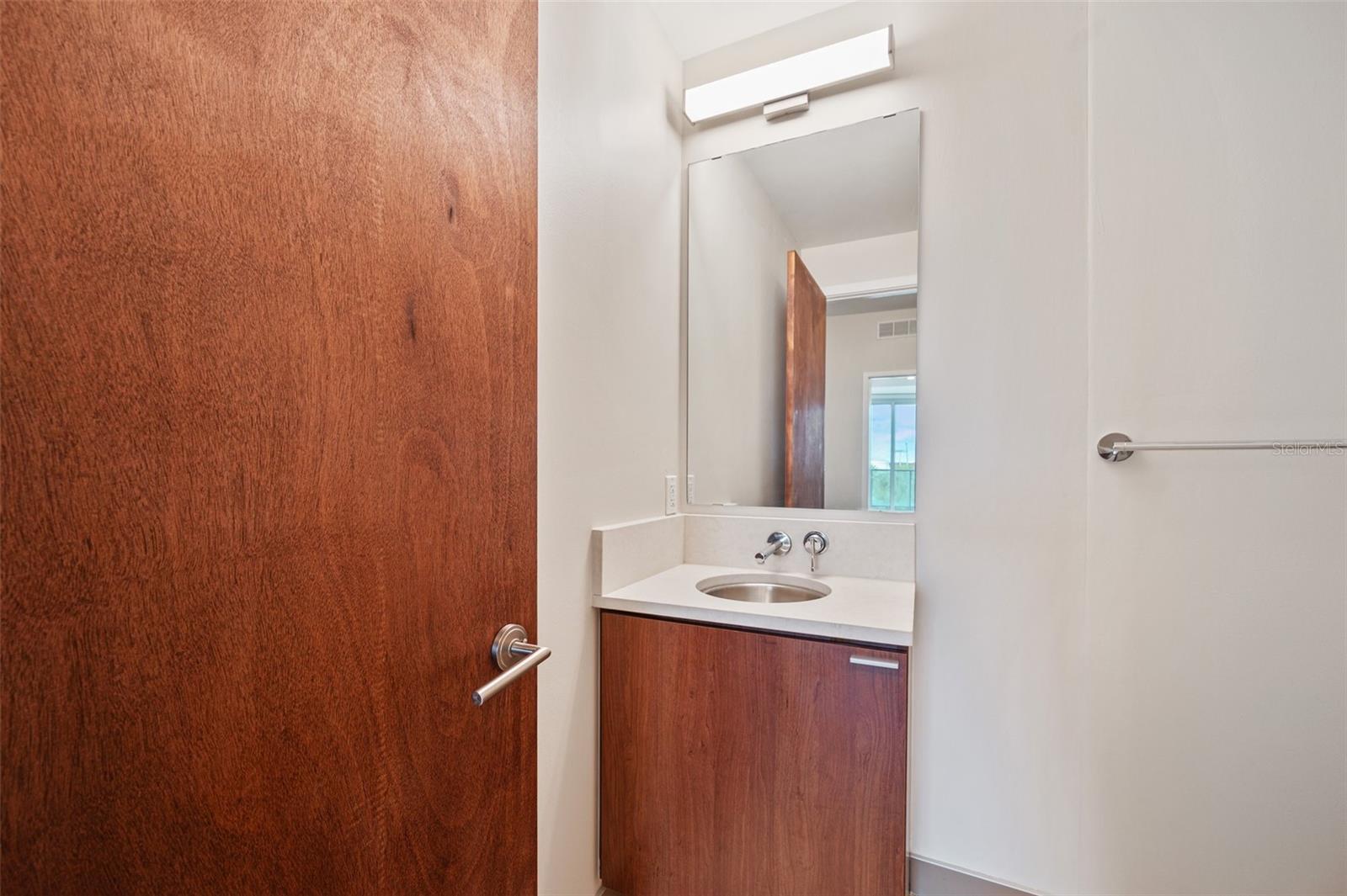 912 CHANNELSIDE DR #2310 — photo 34