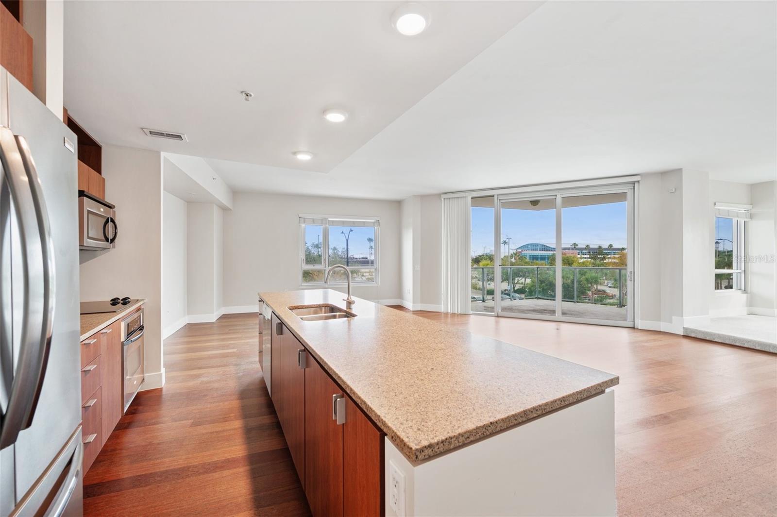 912 CHANNELSIDE DR #2310 — photo 13