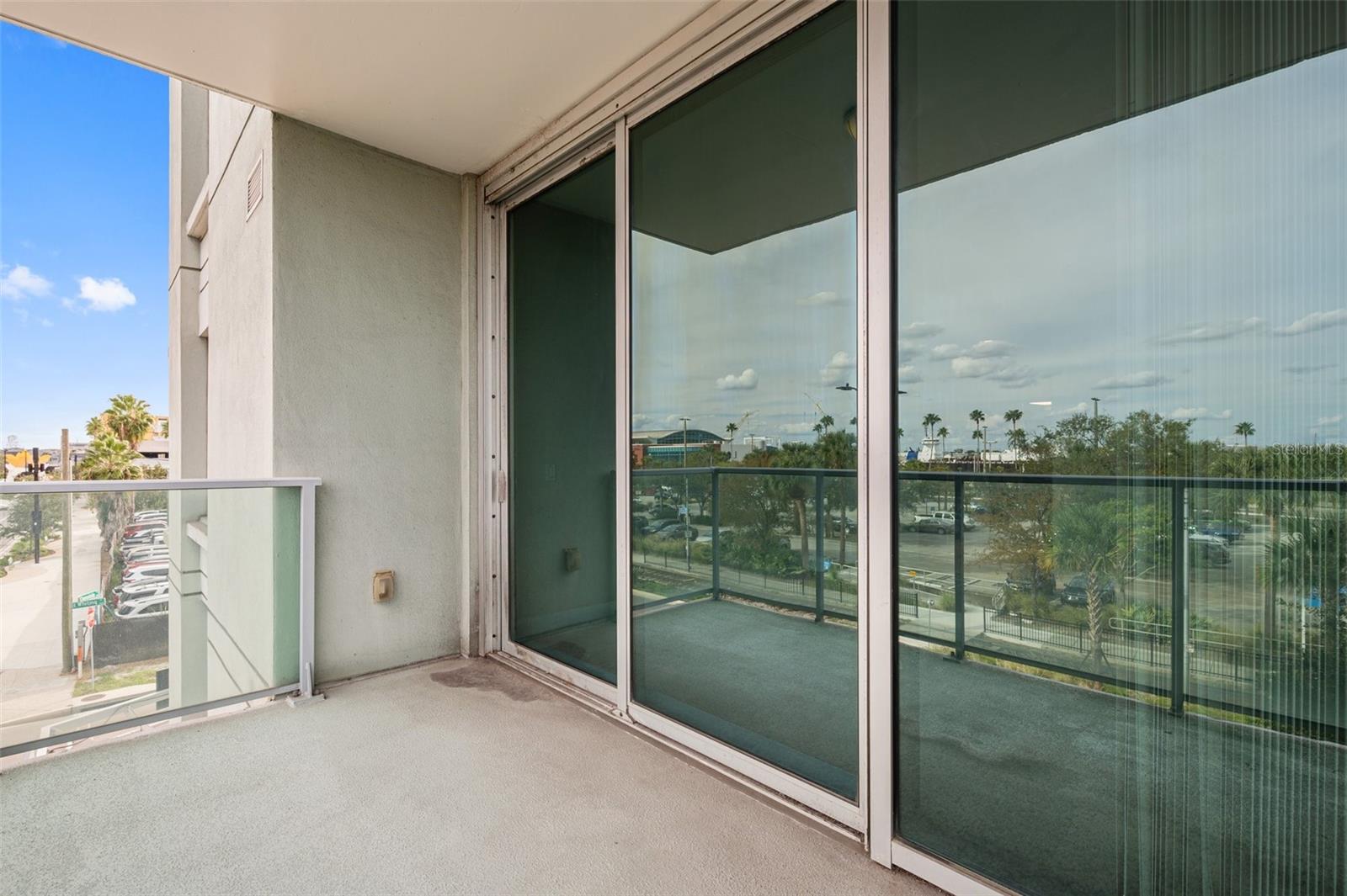 912 CHANNELSIDE DR #2310 — photo 32