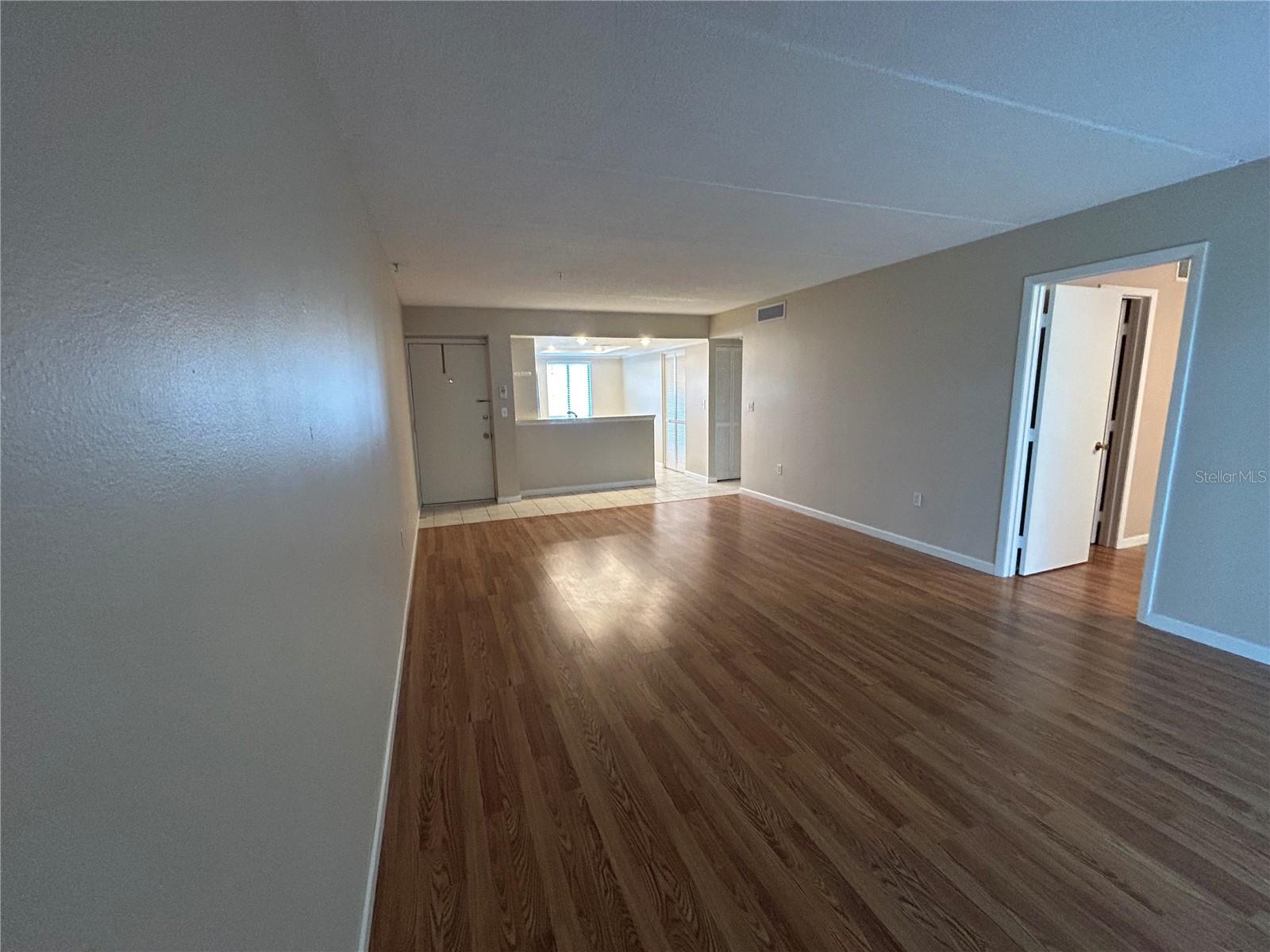 119 CYPRESS CT — photo 6