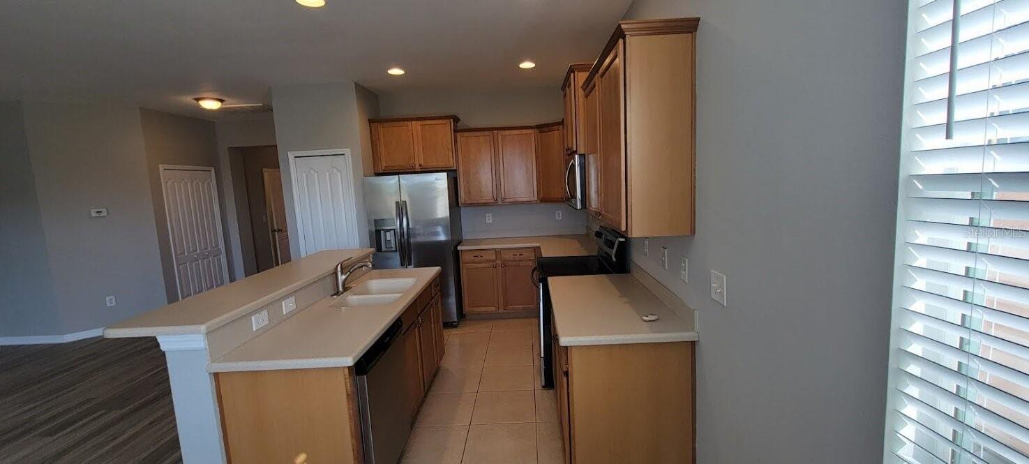 1739 BONITA BLUFF CT — photo 4